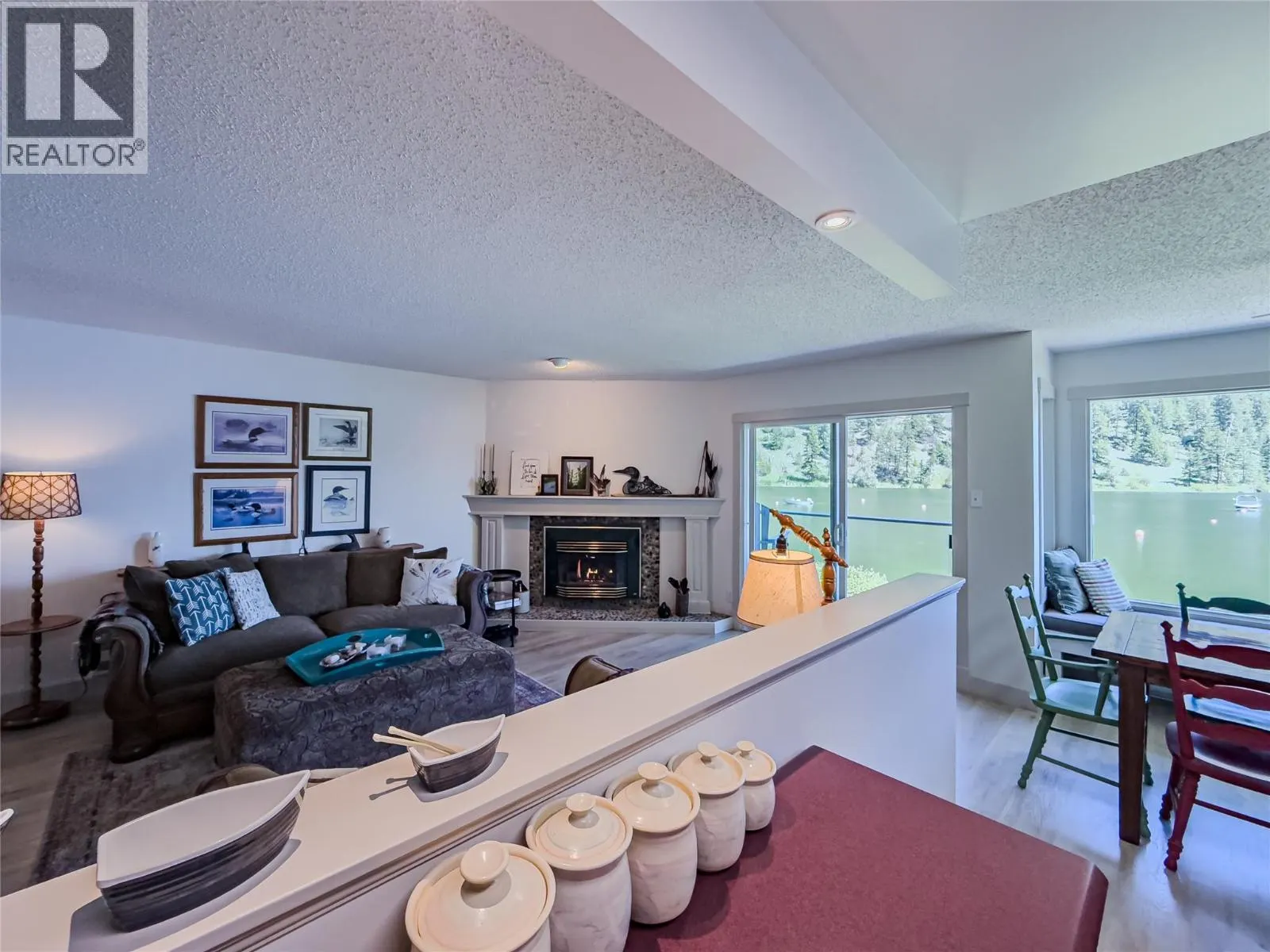 1801 Paul Lake Road Unit# 4