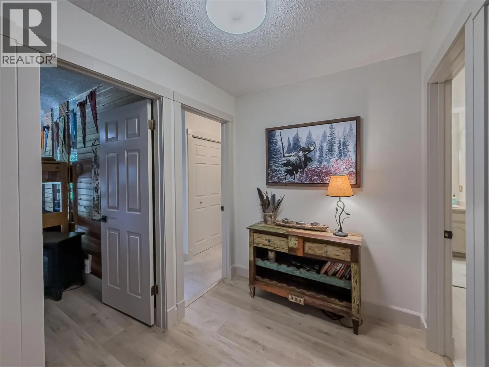 1801 Paul Lake Road Unit# 4