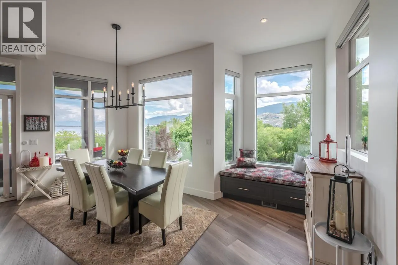 88 Lakeshore Drive