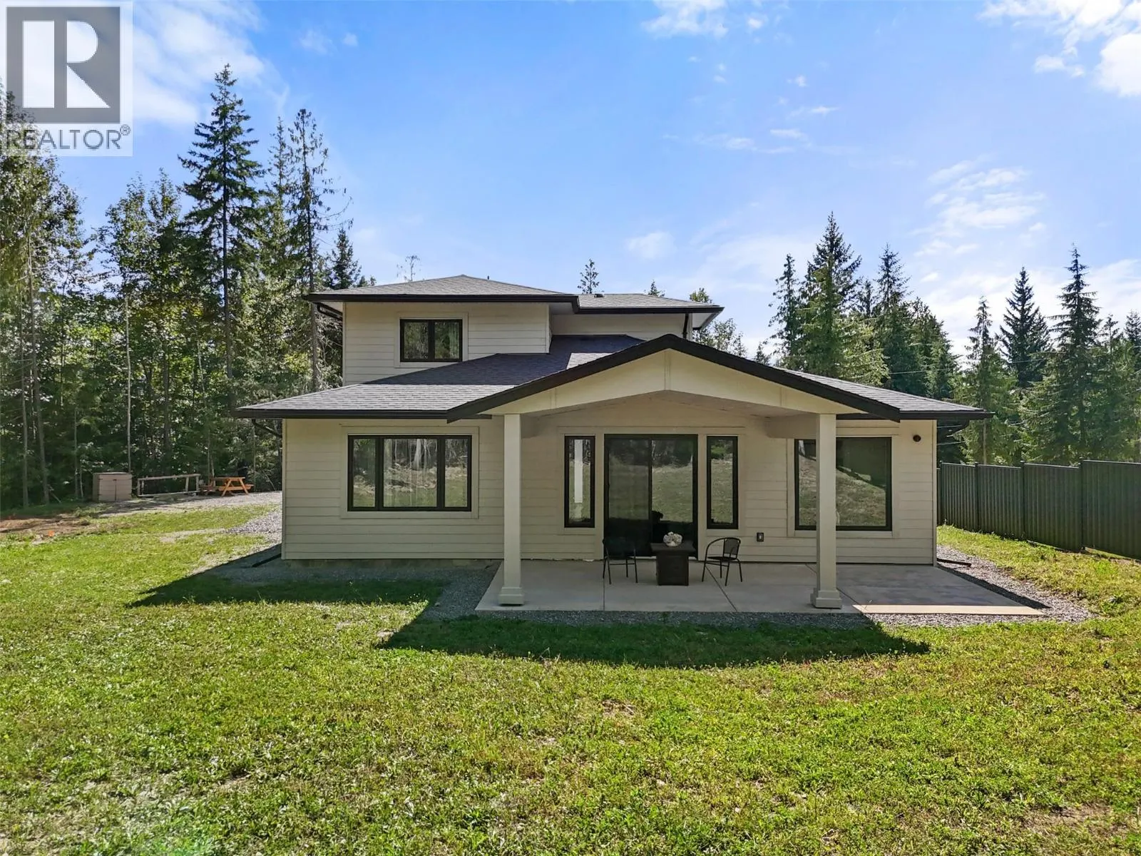 7670 Mountain Drive