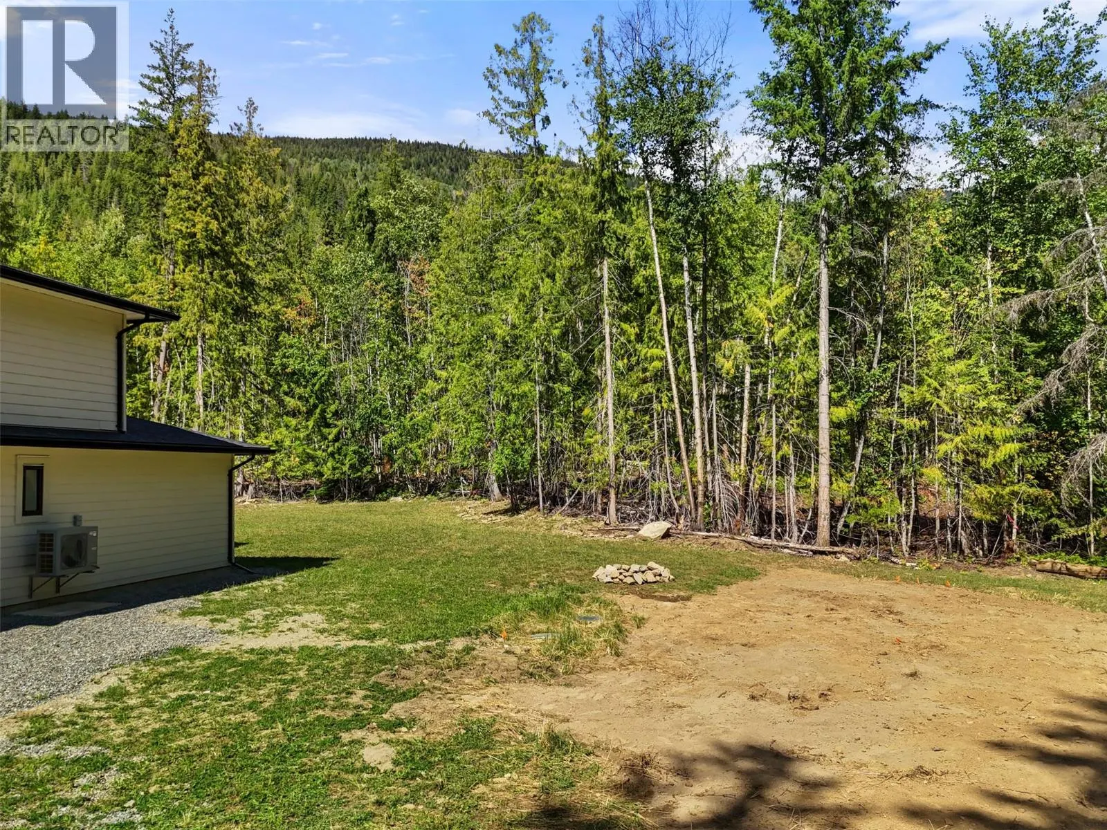 7670 Mountain Drive