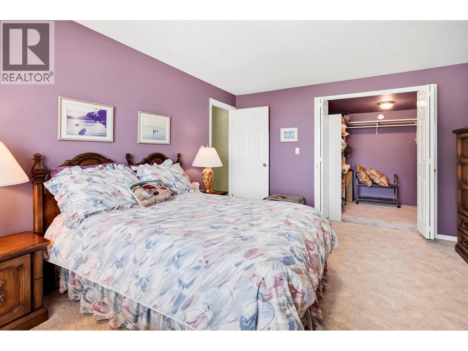 2030 VAN HORNE Drive Unit# 26