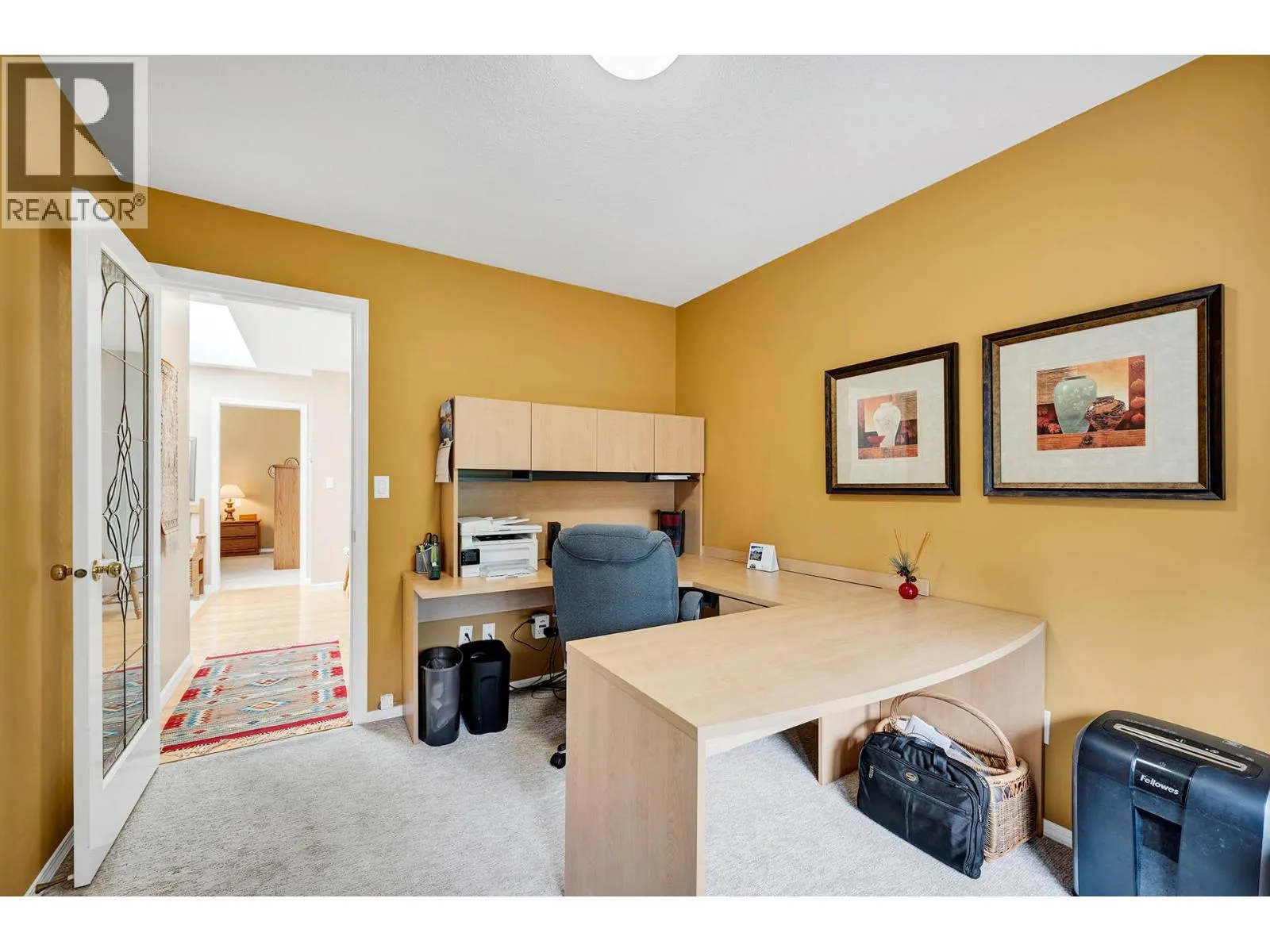 2030 VAN HORNE Drive Unit# 26