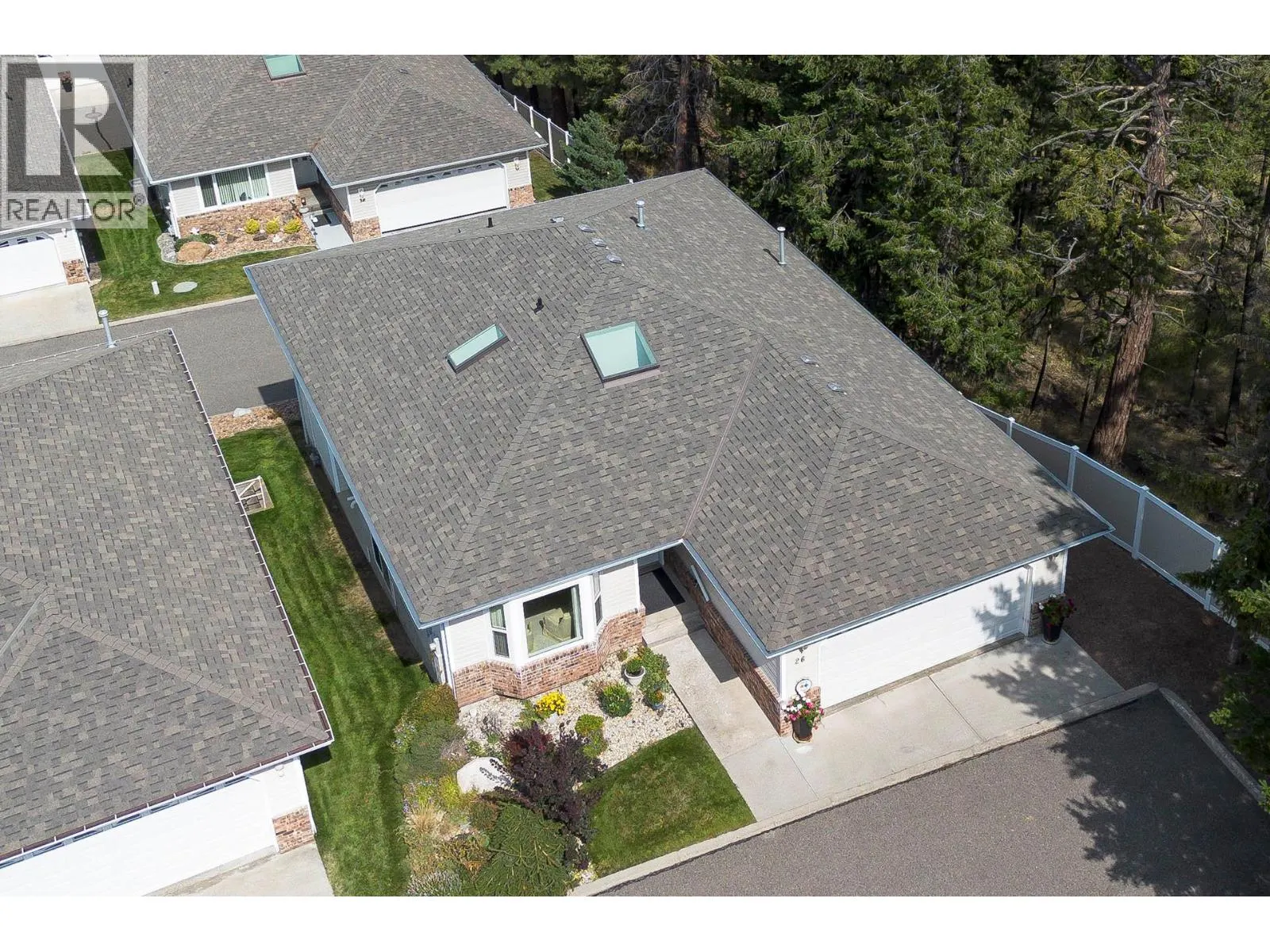 2030 VAN HORNE Drive Unit# 26