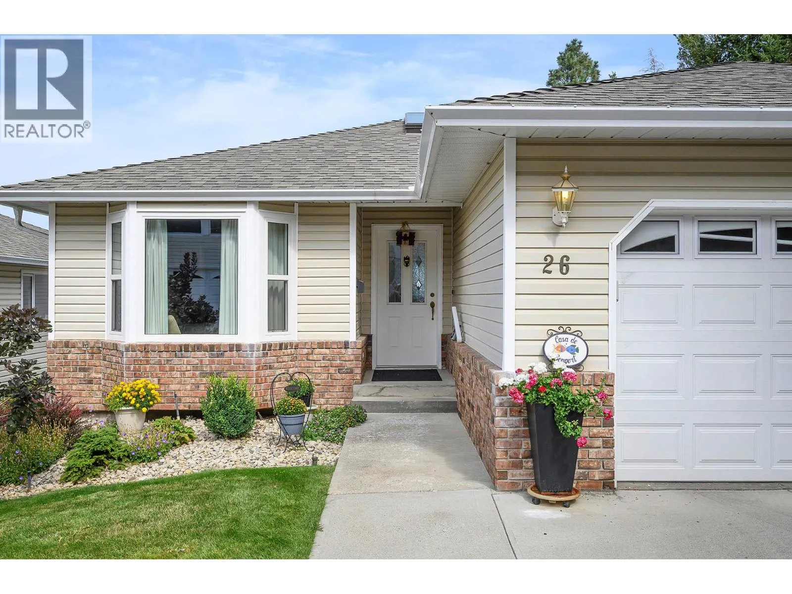 2030 VAN HORNE Drive Unit# 26