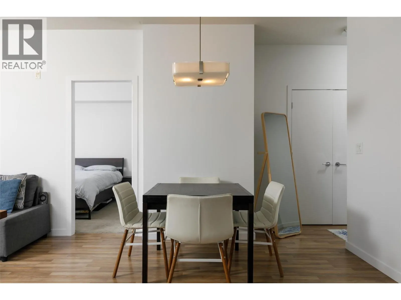 1550 Dickson Avenue Unit# 110