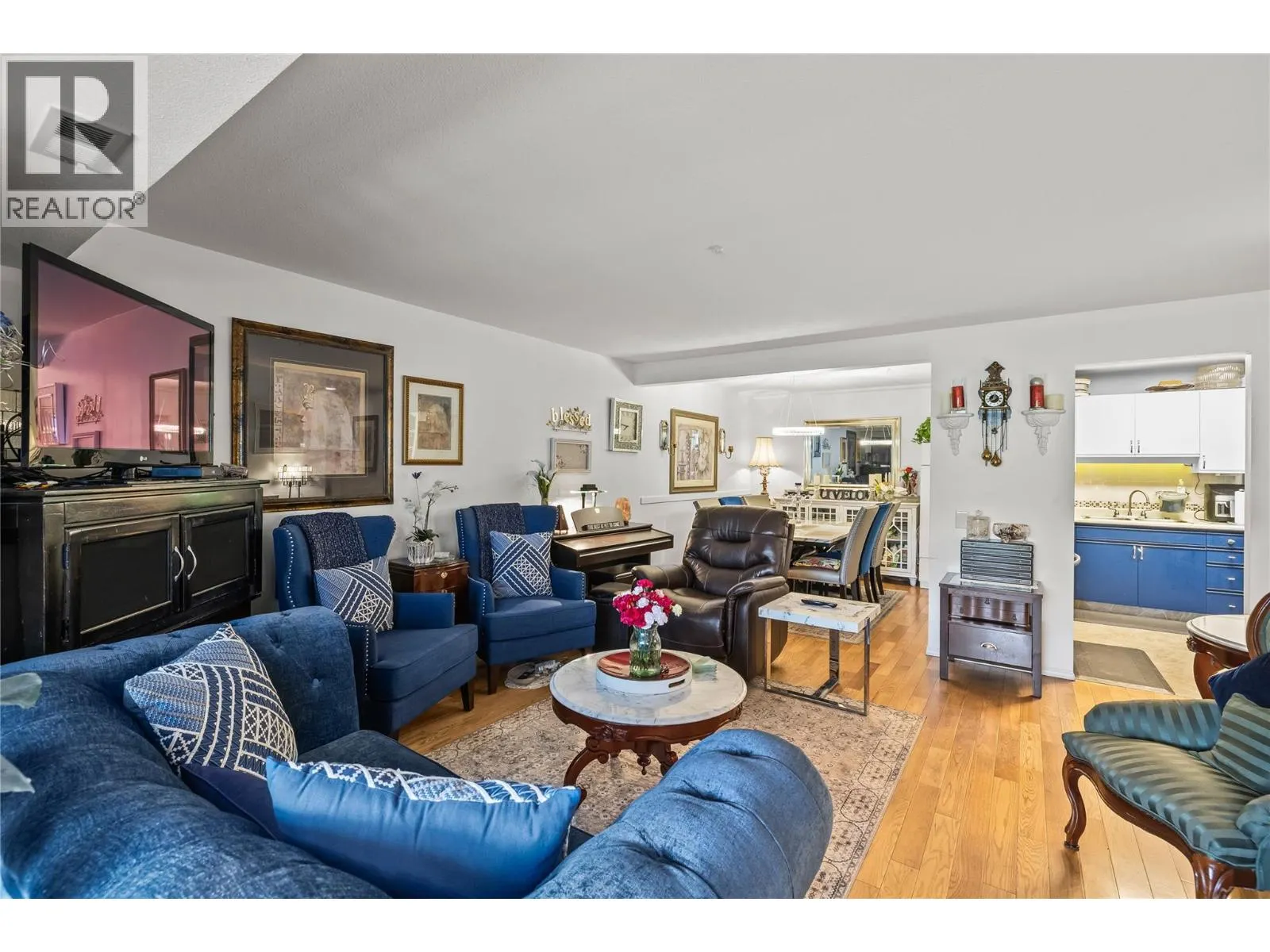 1045 Sutherland Avenue Unit# 145