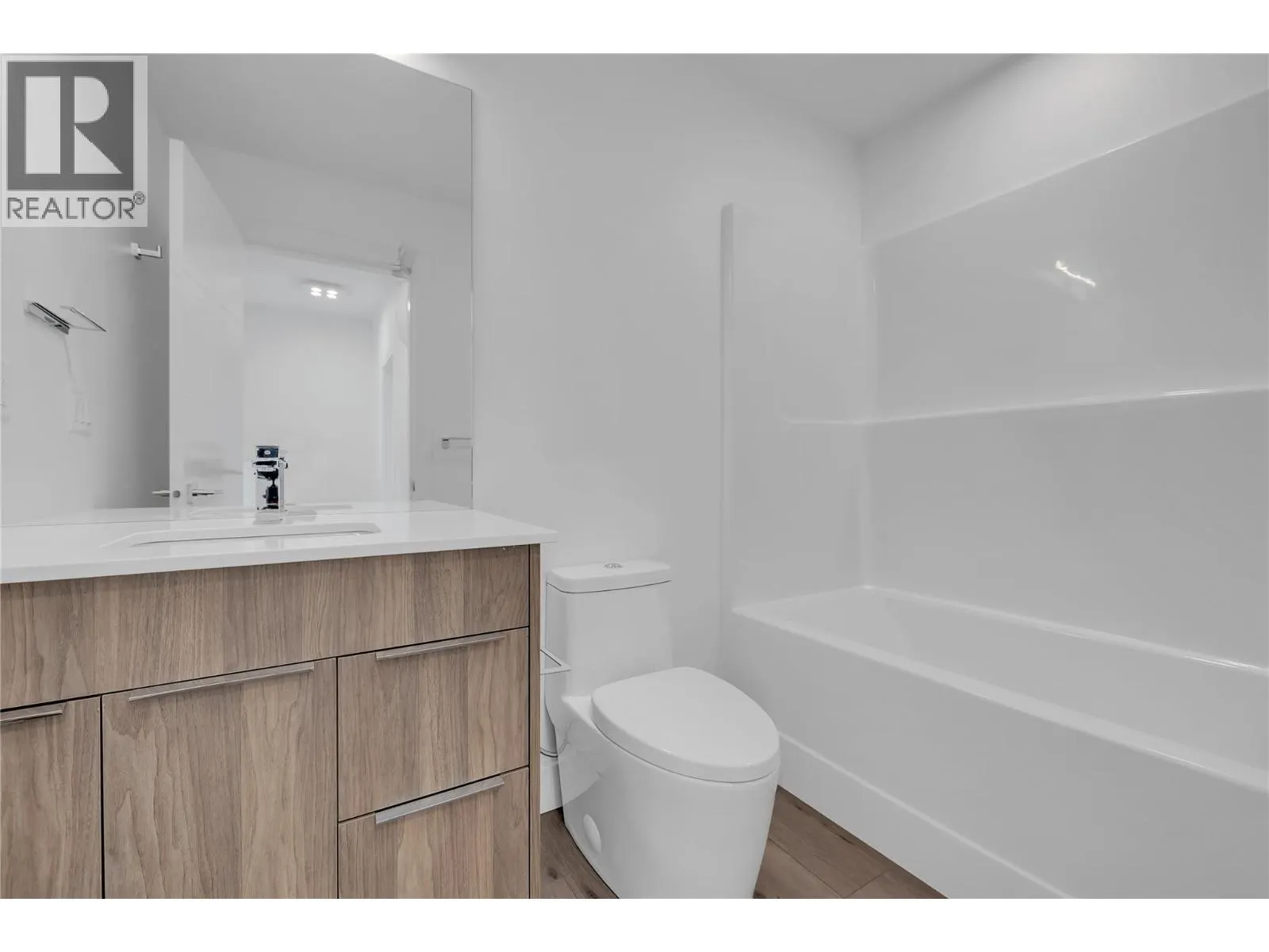 3642 Mission Springs Drive Unit# 102C
