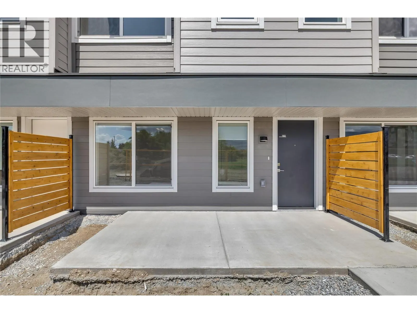 3642 Mission Springs Drive Unit# 102C