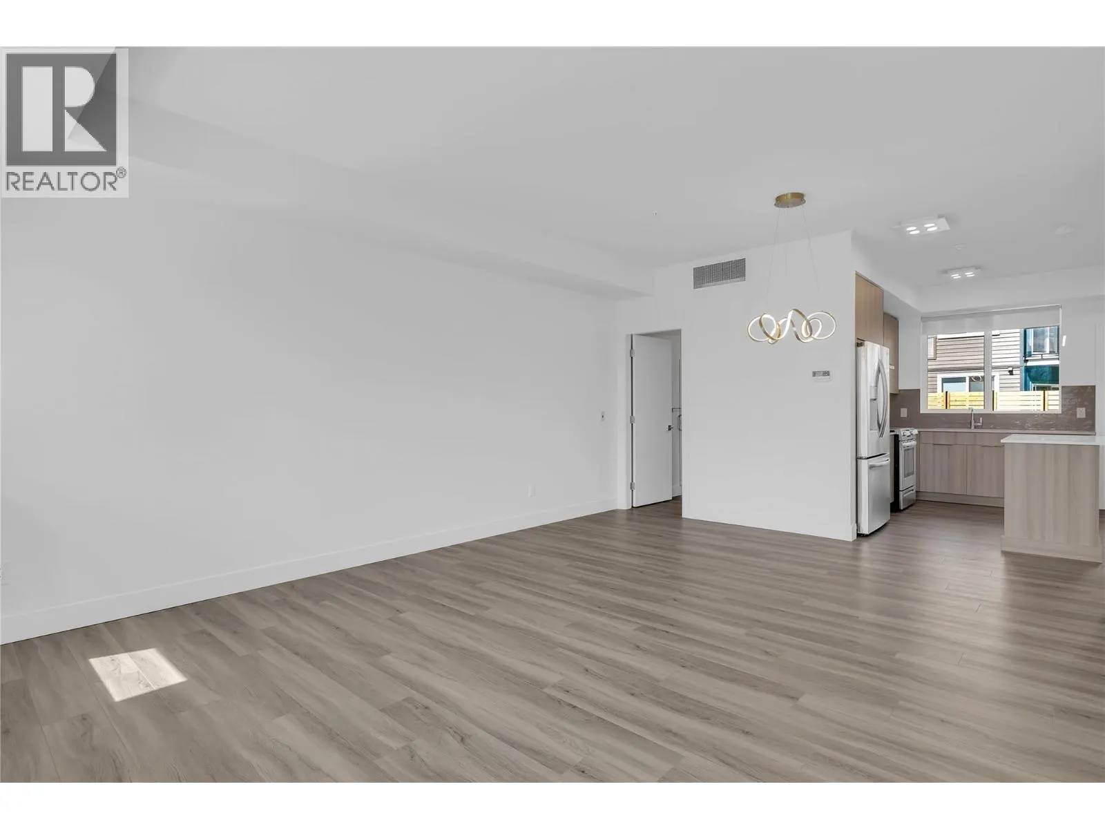 3642 Mission Springs Drive Unit# 103C