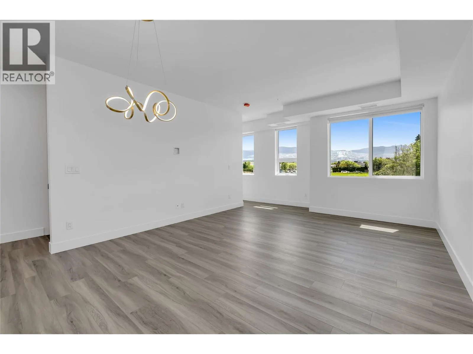 3642 Mission Springs Drive Unit# 103C