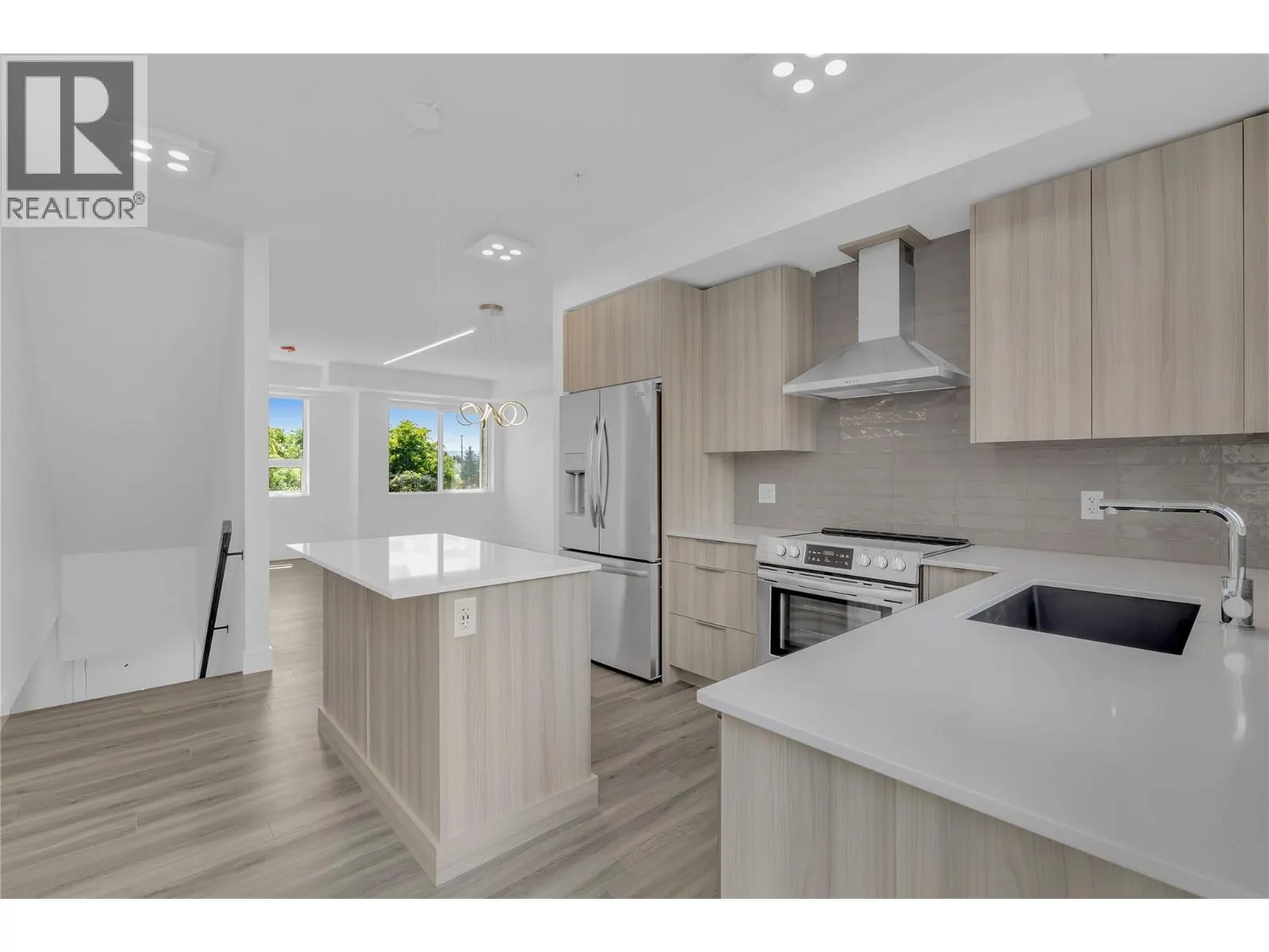 3642 Mission Springs Drive Unit# 103C