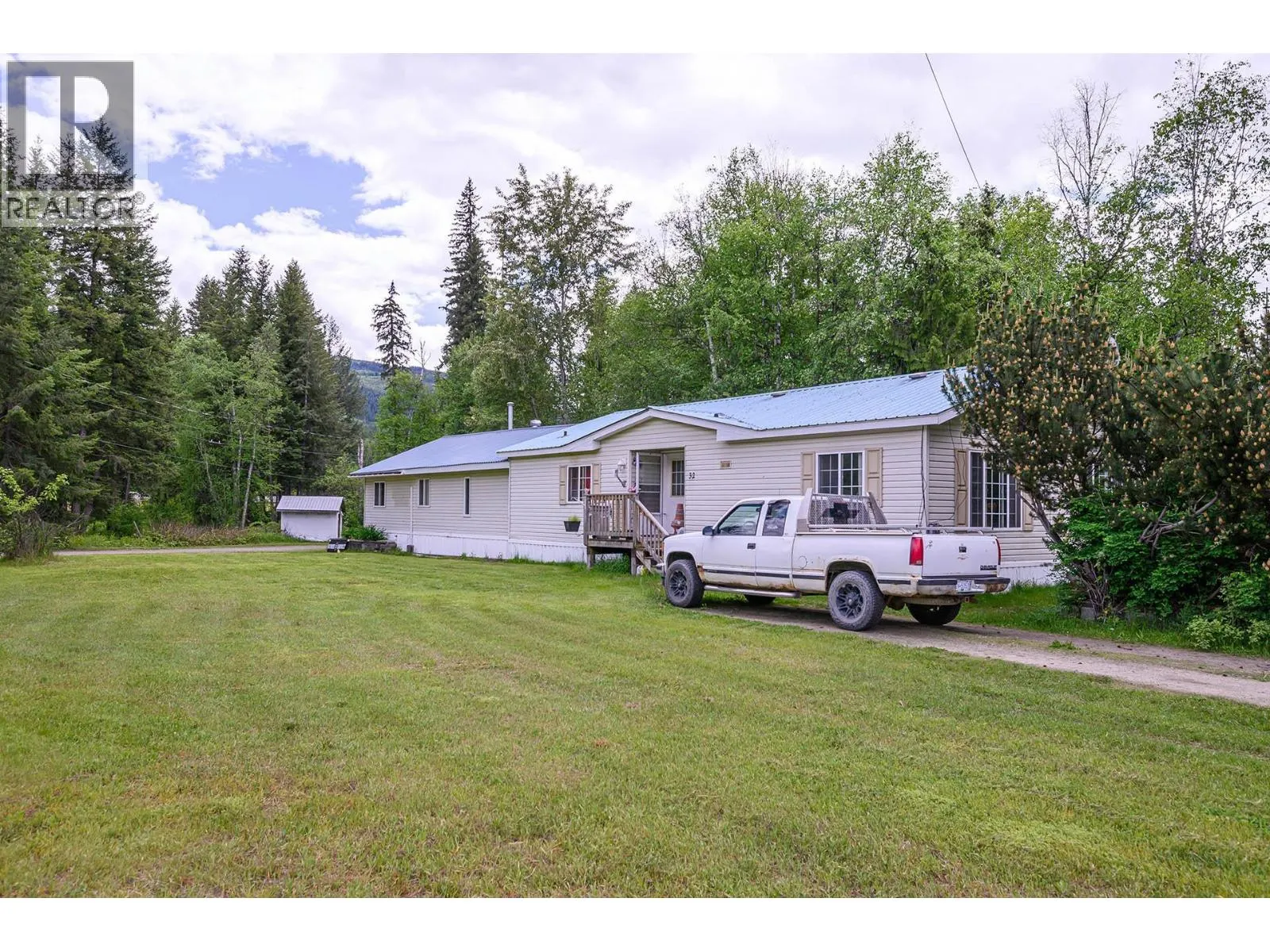 32E OLD N THOMPSON  E Highway