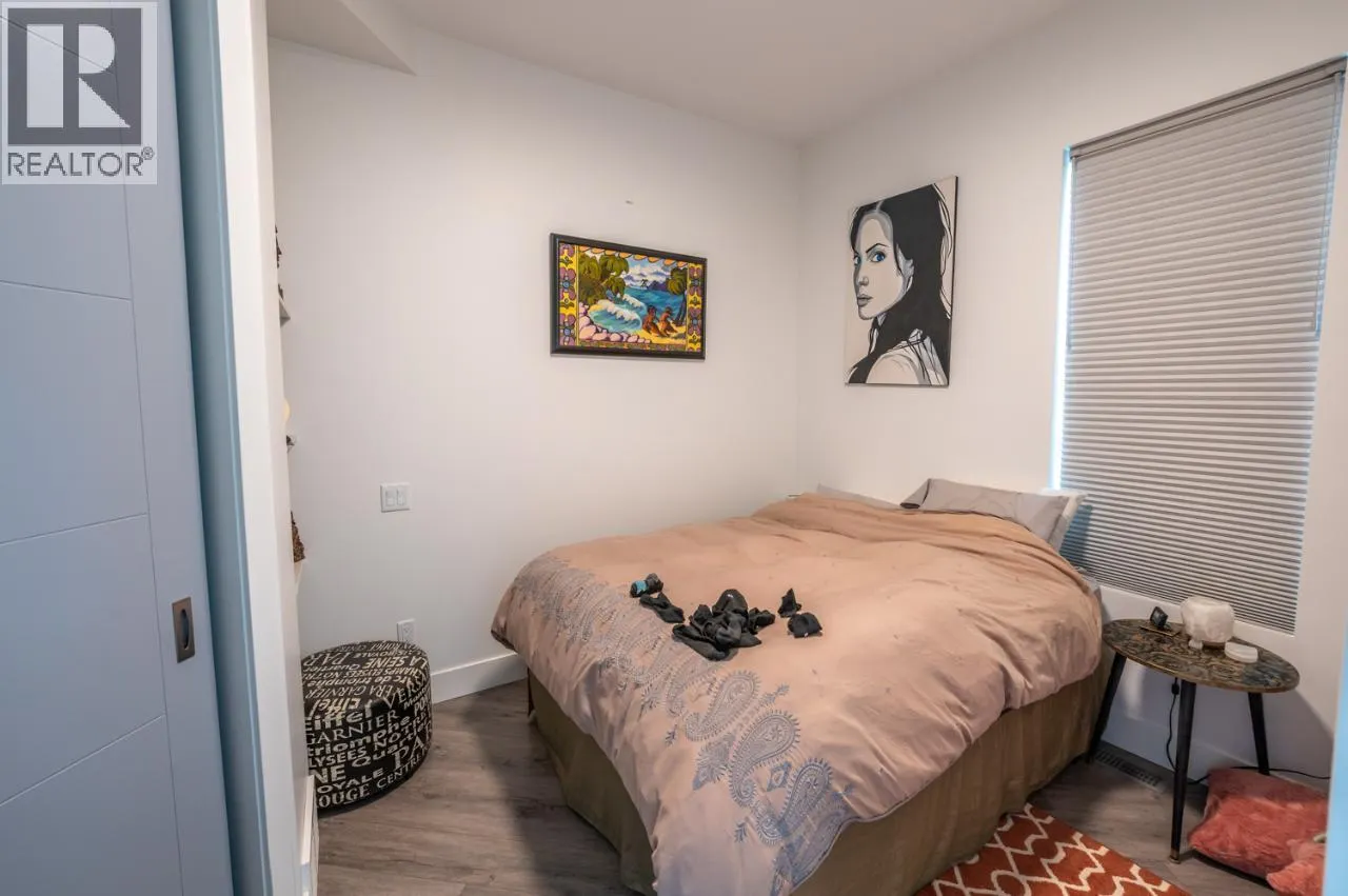 88 Lakeshore Drive Unit# 301