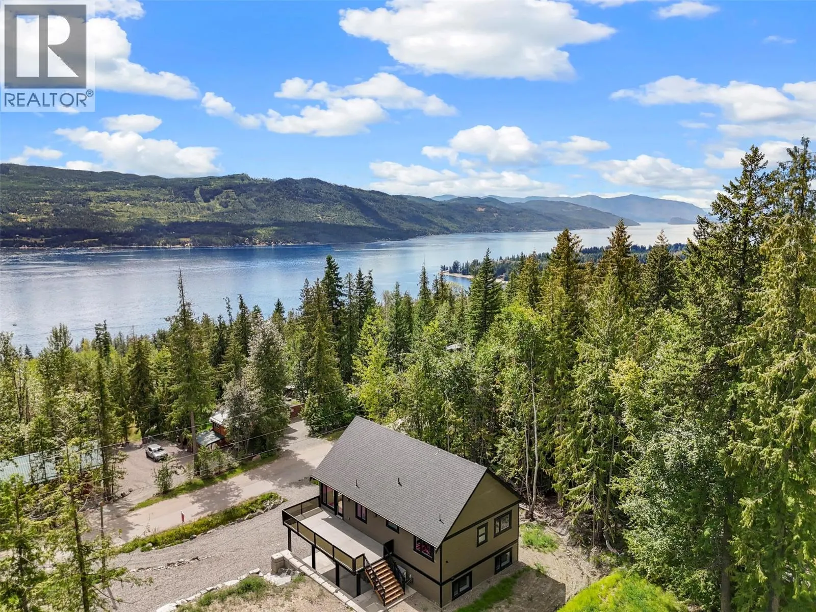 7455 Stampede Trail