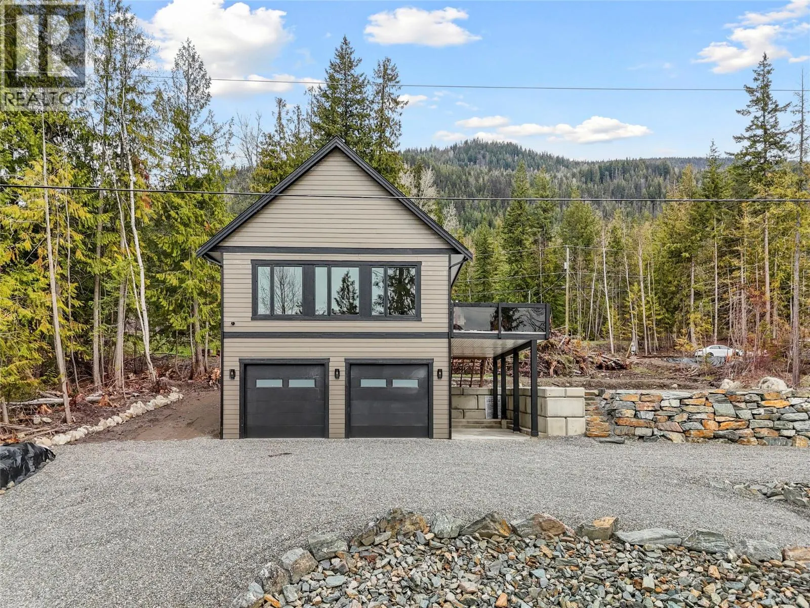 7455 Stampede Trail