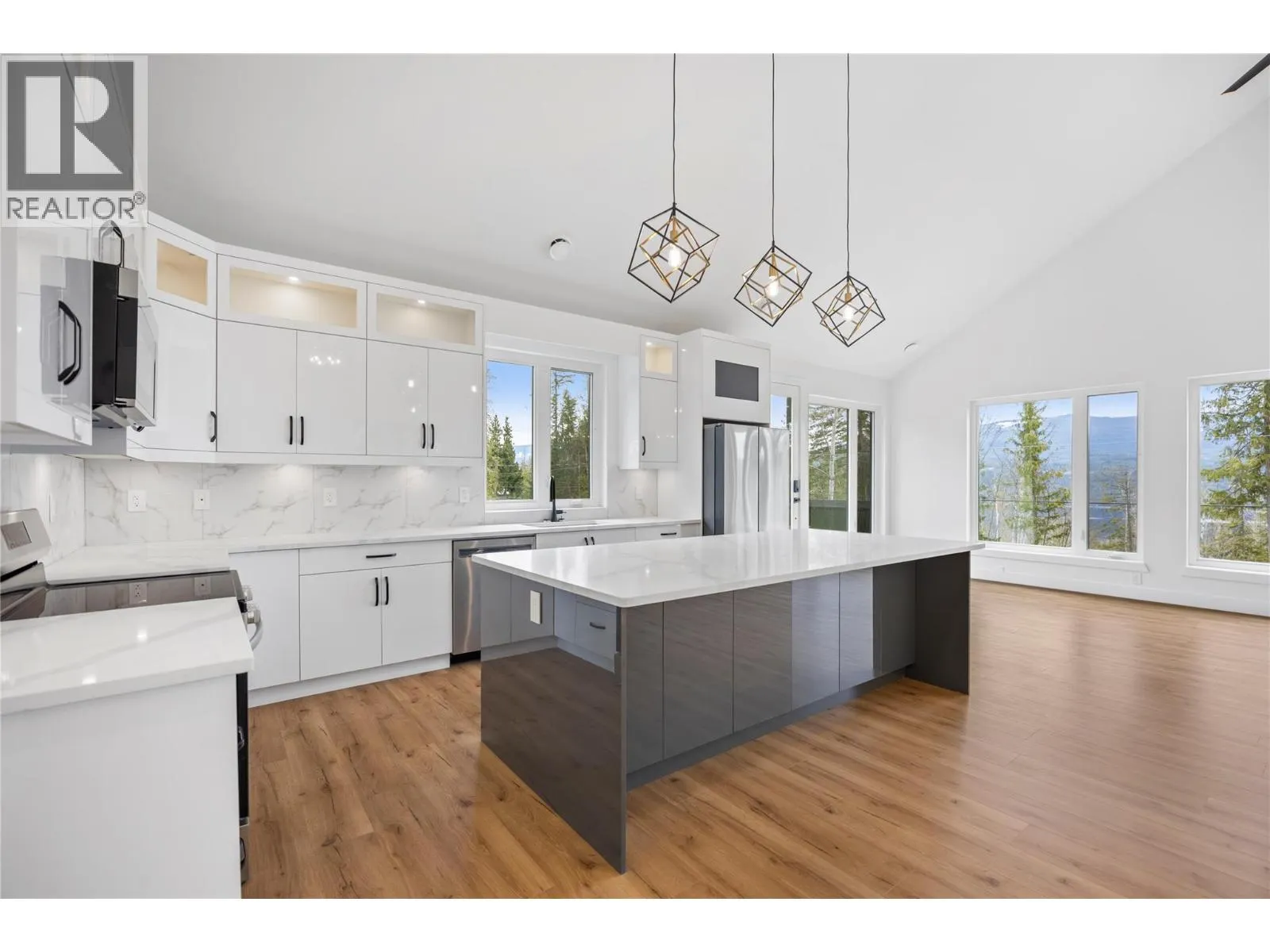 7455 Stampede Trail
