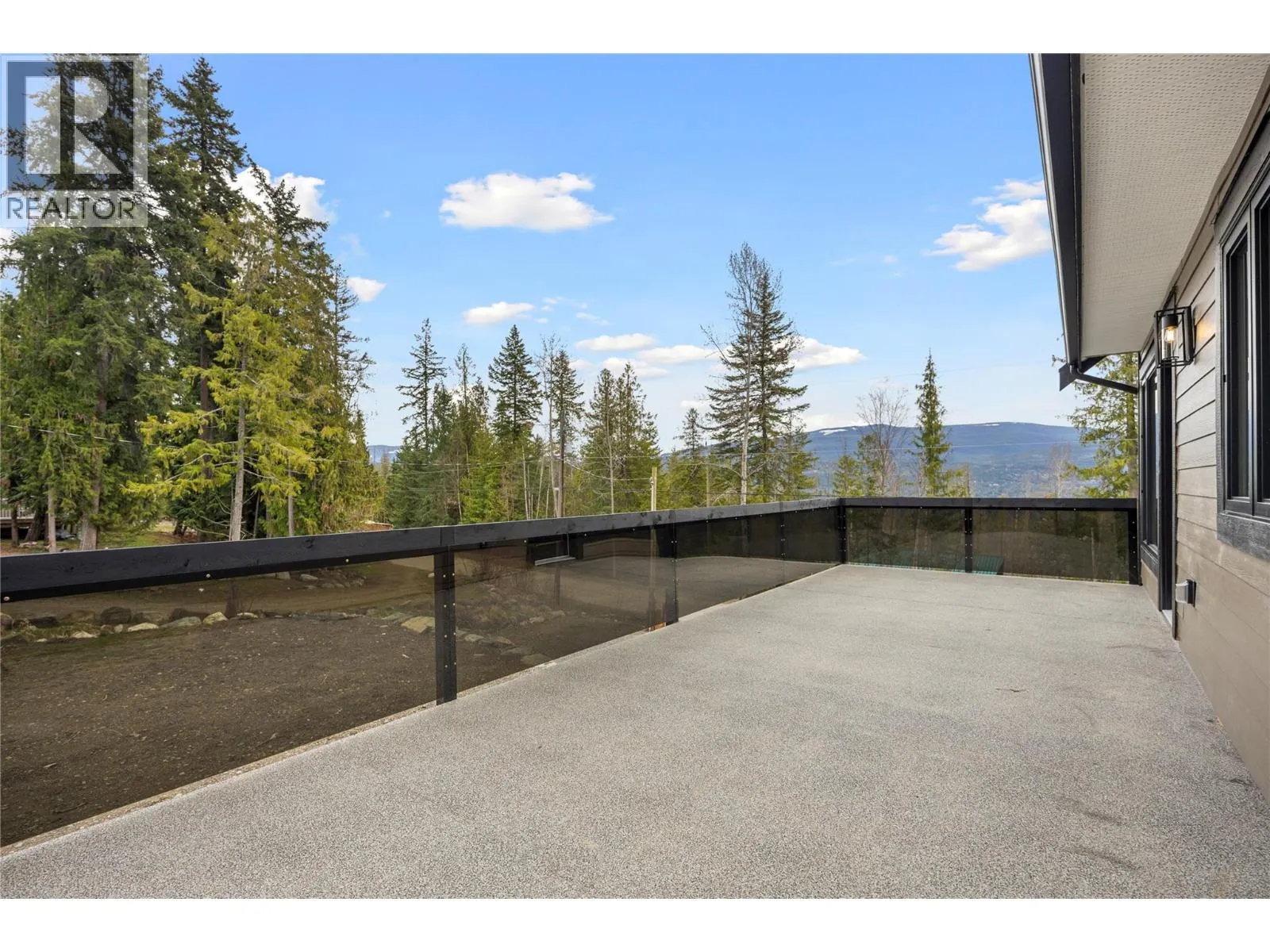 7455 Stampede Trail