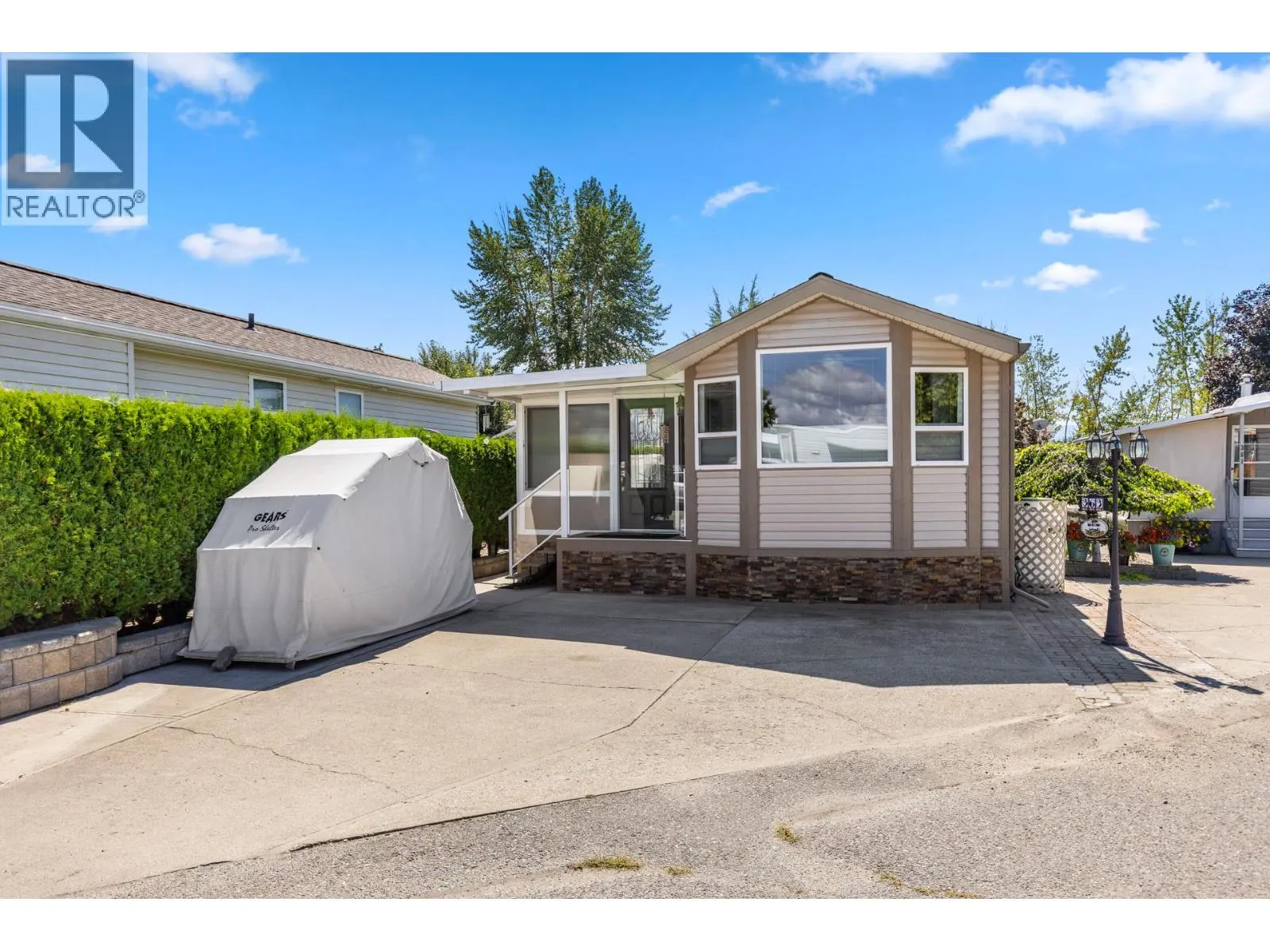 415 Commonwealth Road Unit# 363 Lot# 363