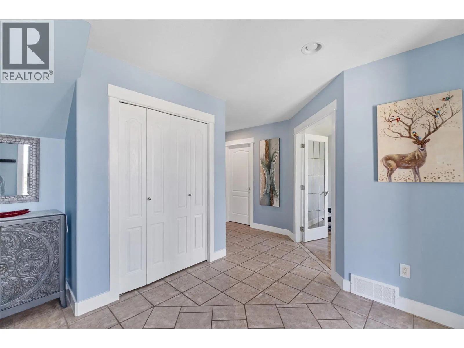 1682 Vineyard Drive