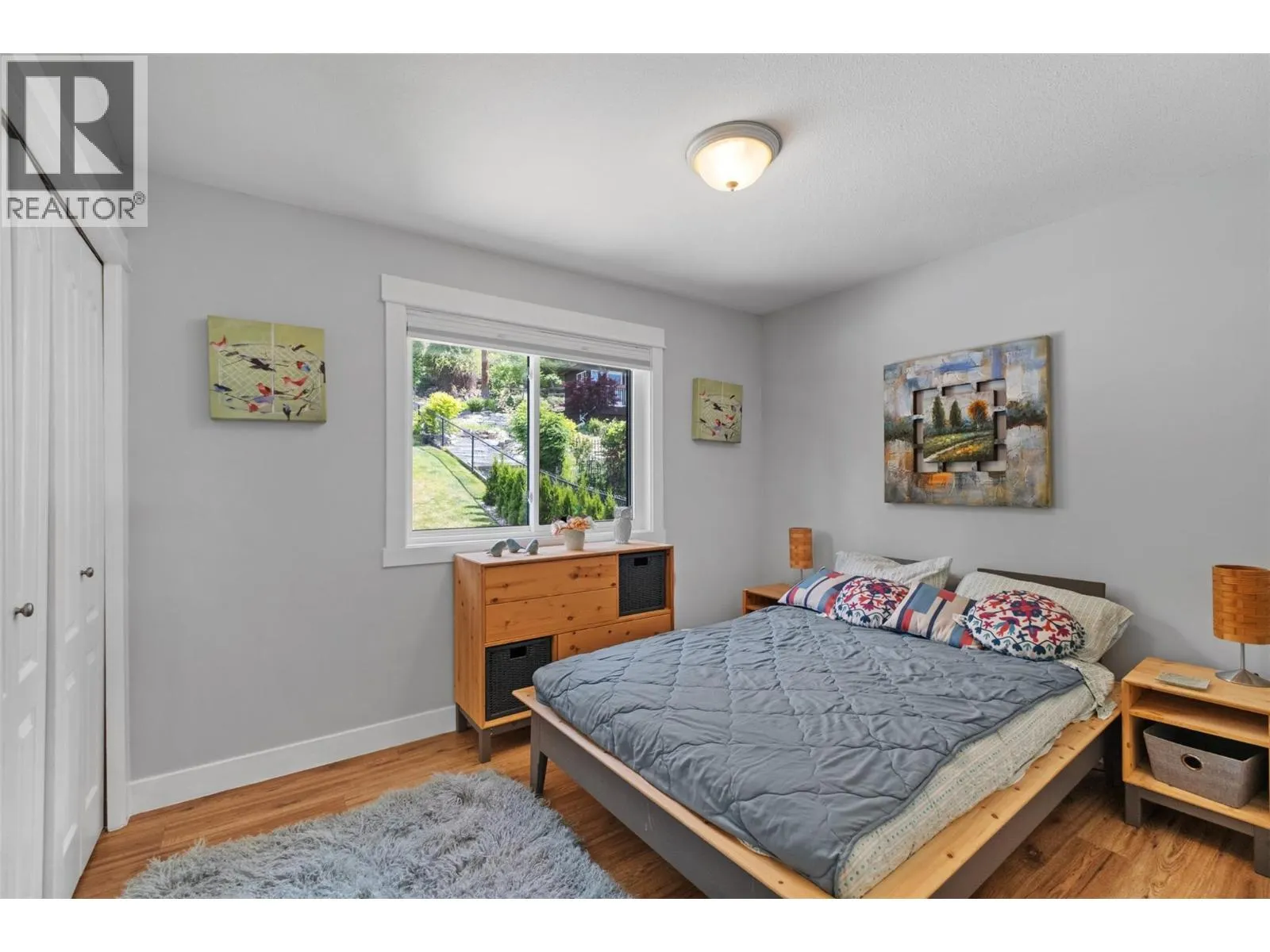 1682 Vineyard Drive