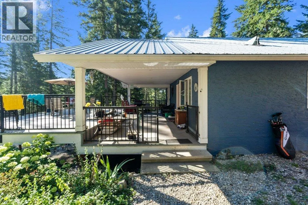 857 GRANDVIEW BENCH Road