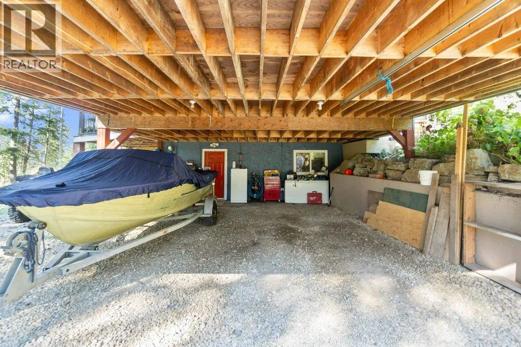 857 GRANDVIEW BENCH Road