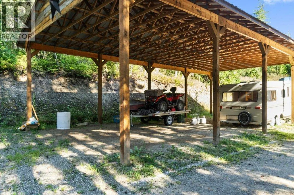 857 GRANDVIEW BENCH Road