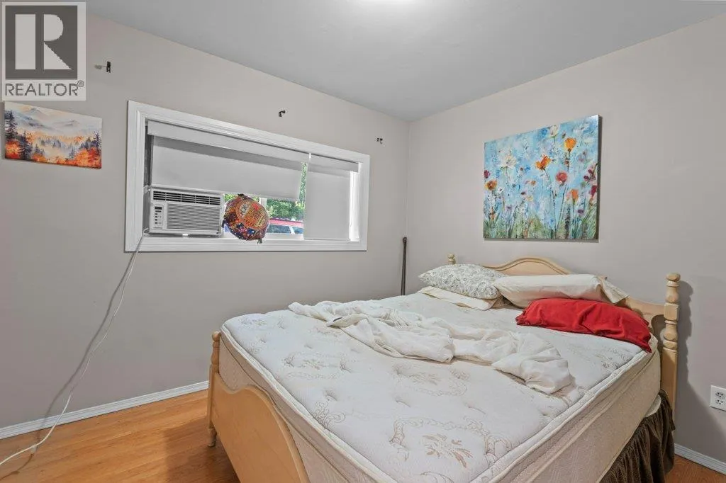 857 GRANDVIEW BENCH Road