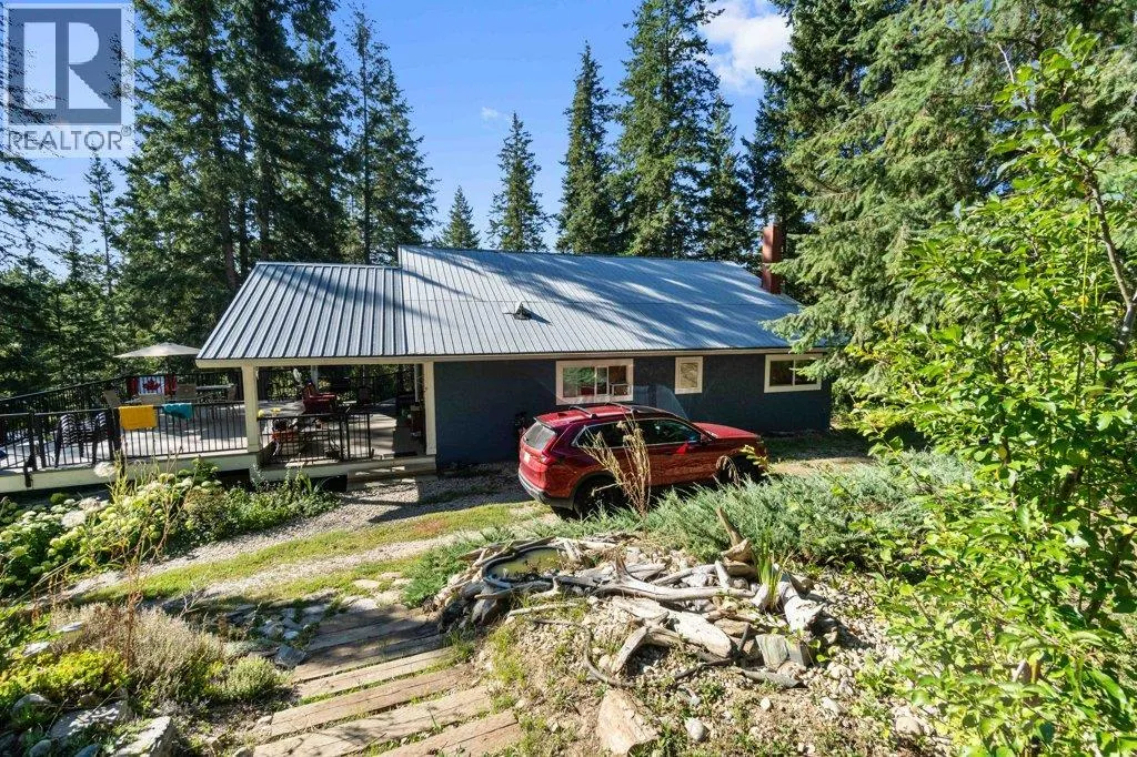 857 GRANDVIEW BENCH Road