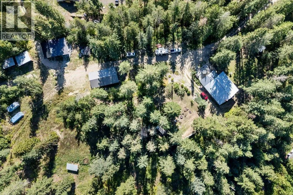 857 GRANDVIEW BENCH Road