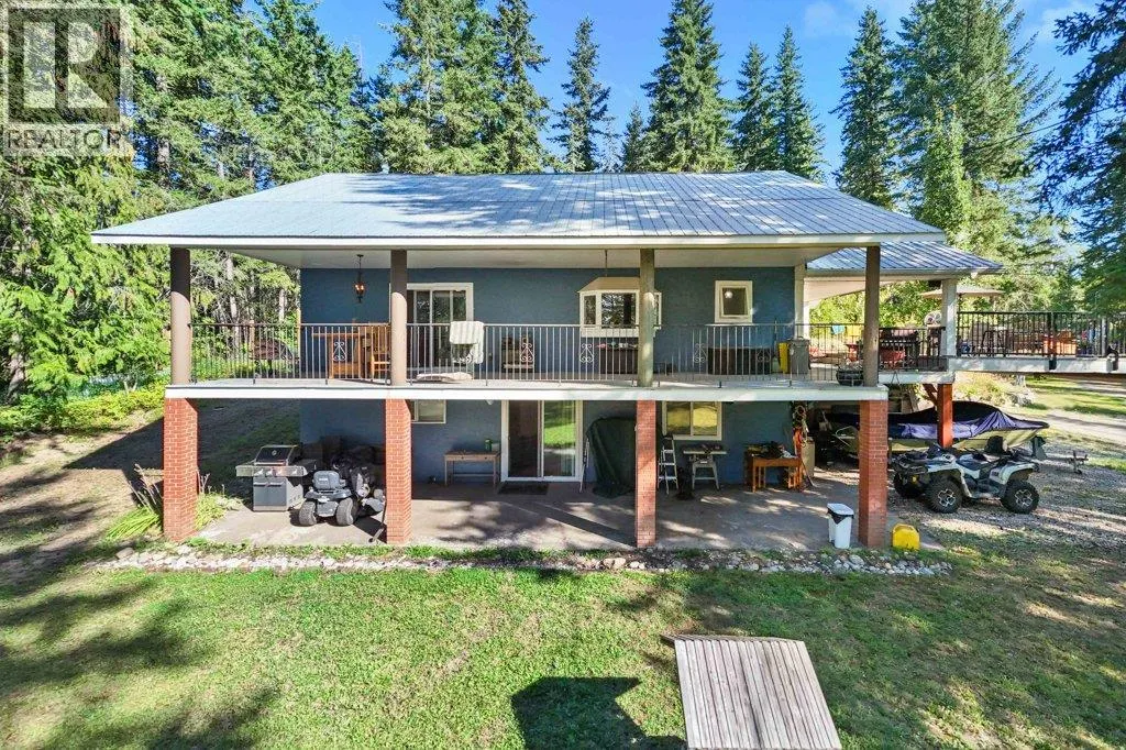 857 GRANDVIEW BENCH Road