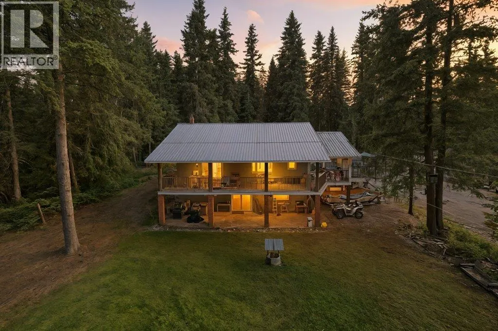 857 GRANDVIEW BENCH Road