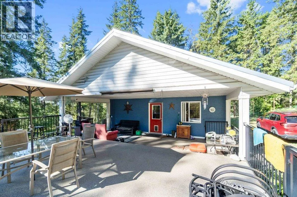 857 GRANDVIEW BENCH Road