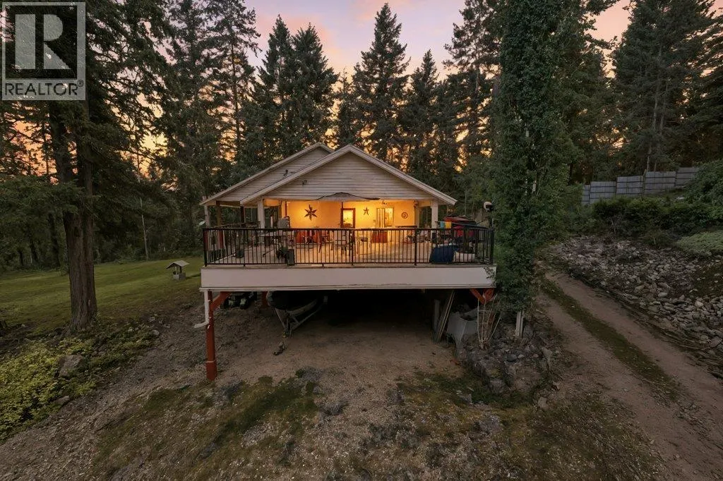 857 GRANDVIEW BENCH Road