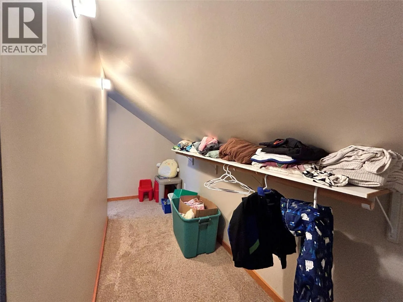948 Redstone Drive