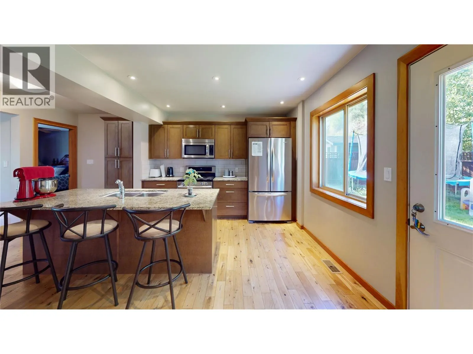 948 Redstone Drive