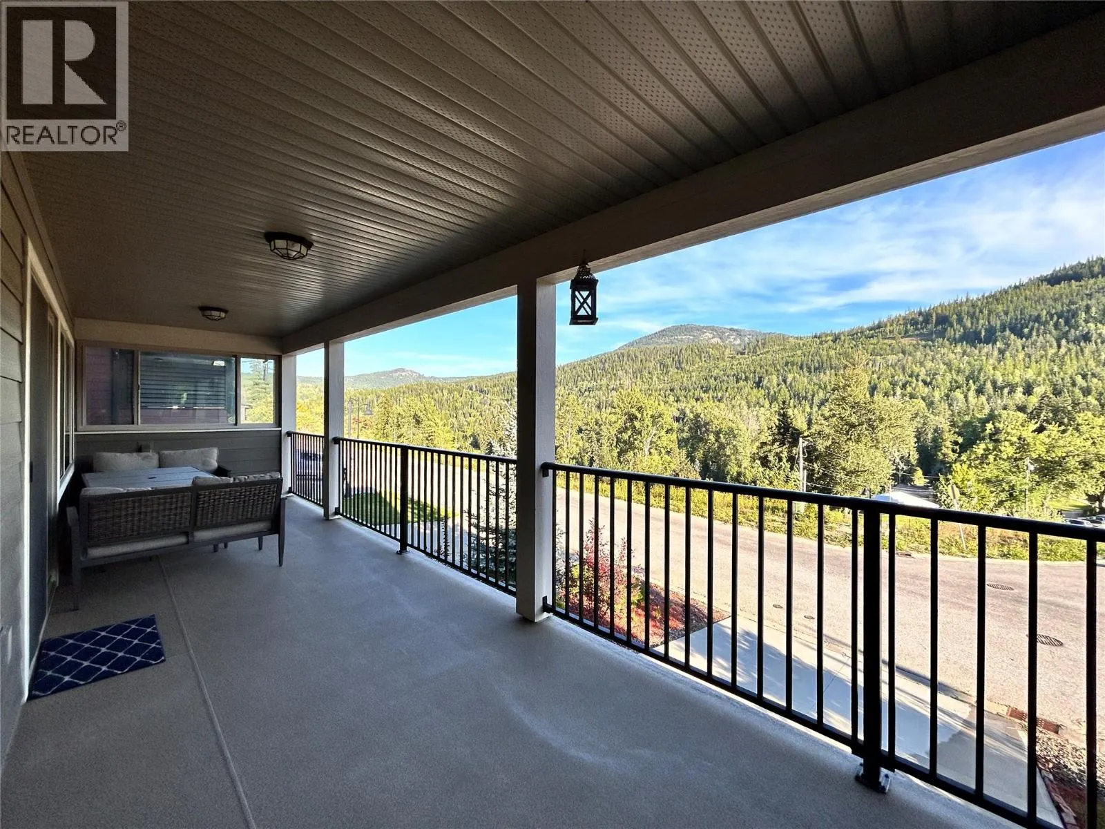 948 Redstone Drive