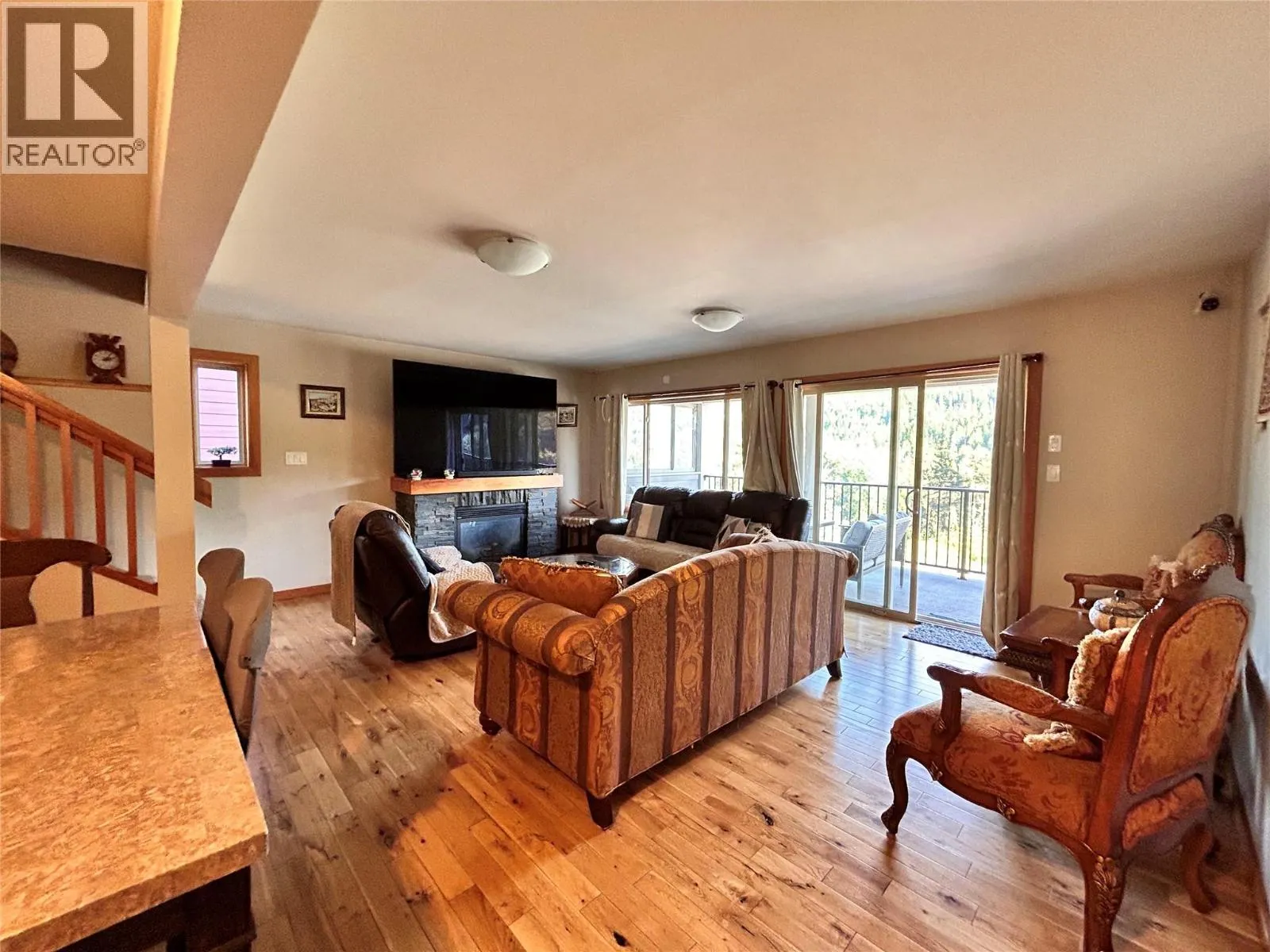 948 Redstone Drive