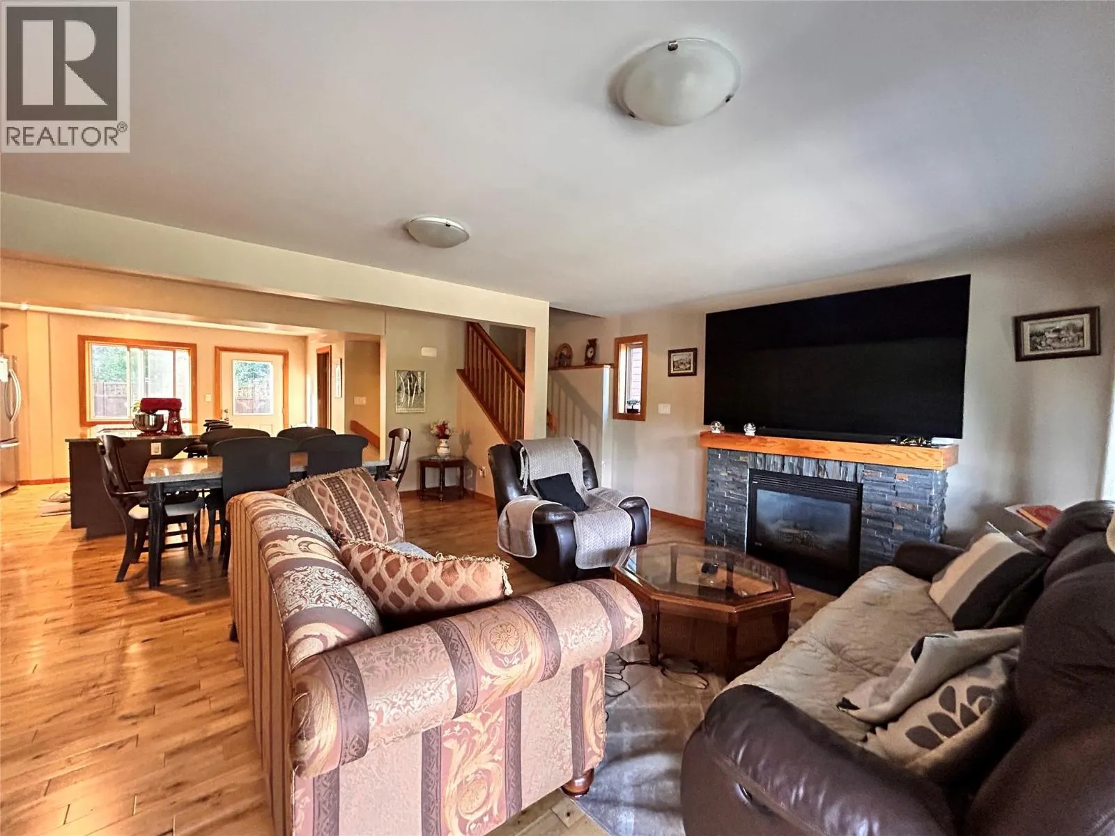948 Redstone Drive