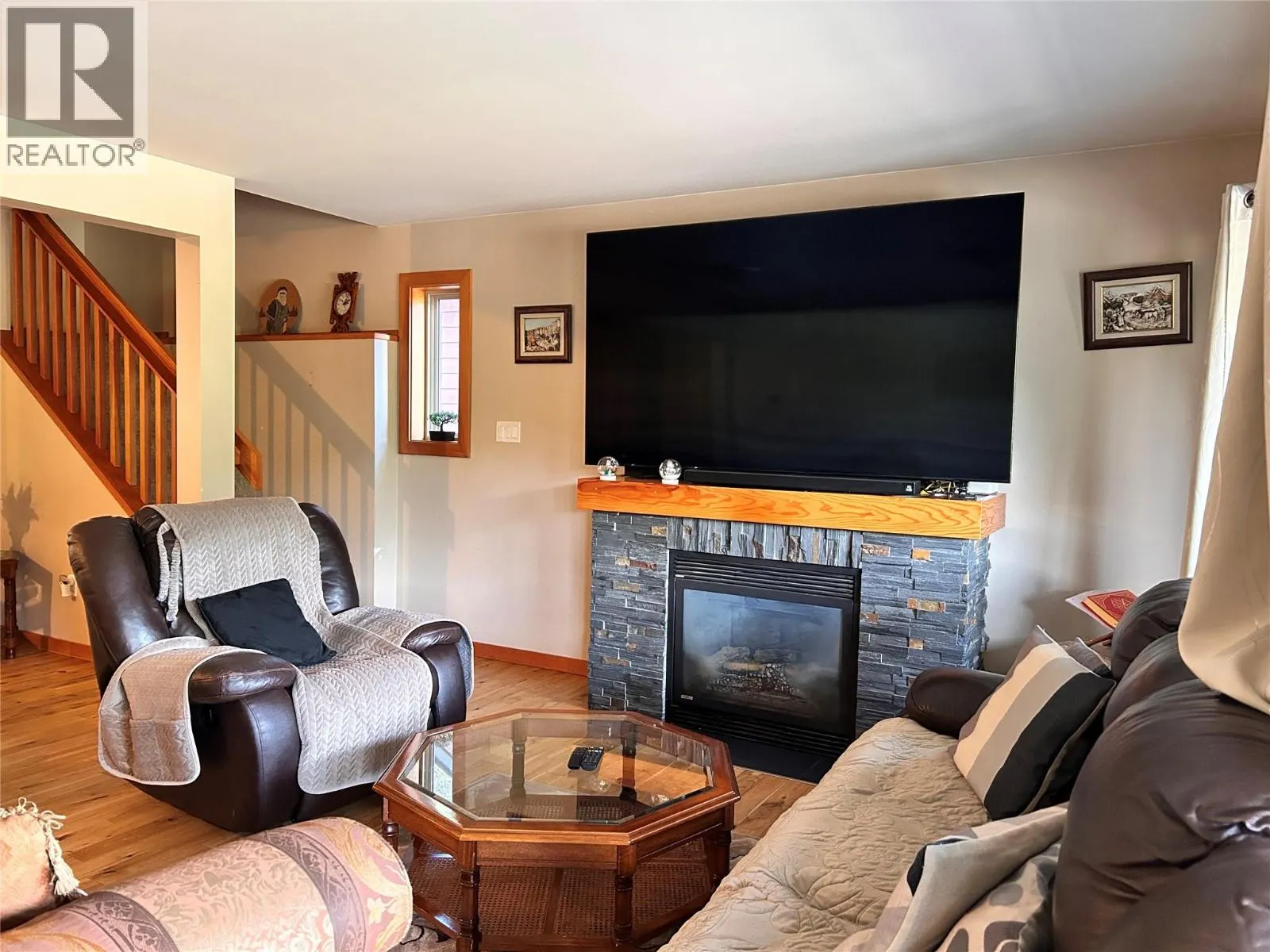948 Redstone Drive