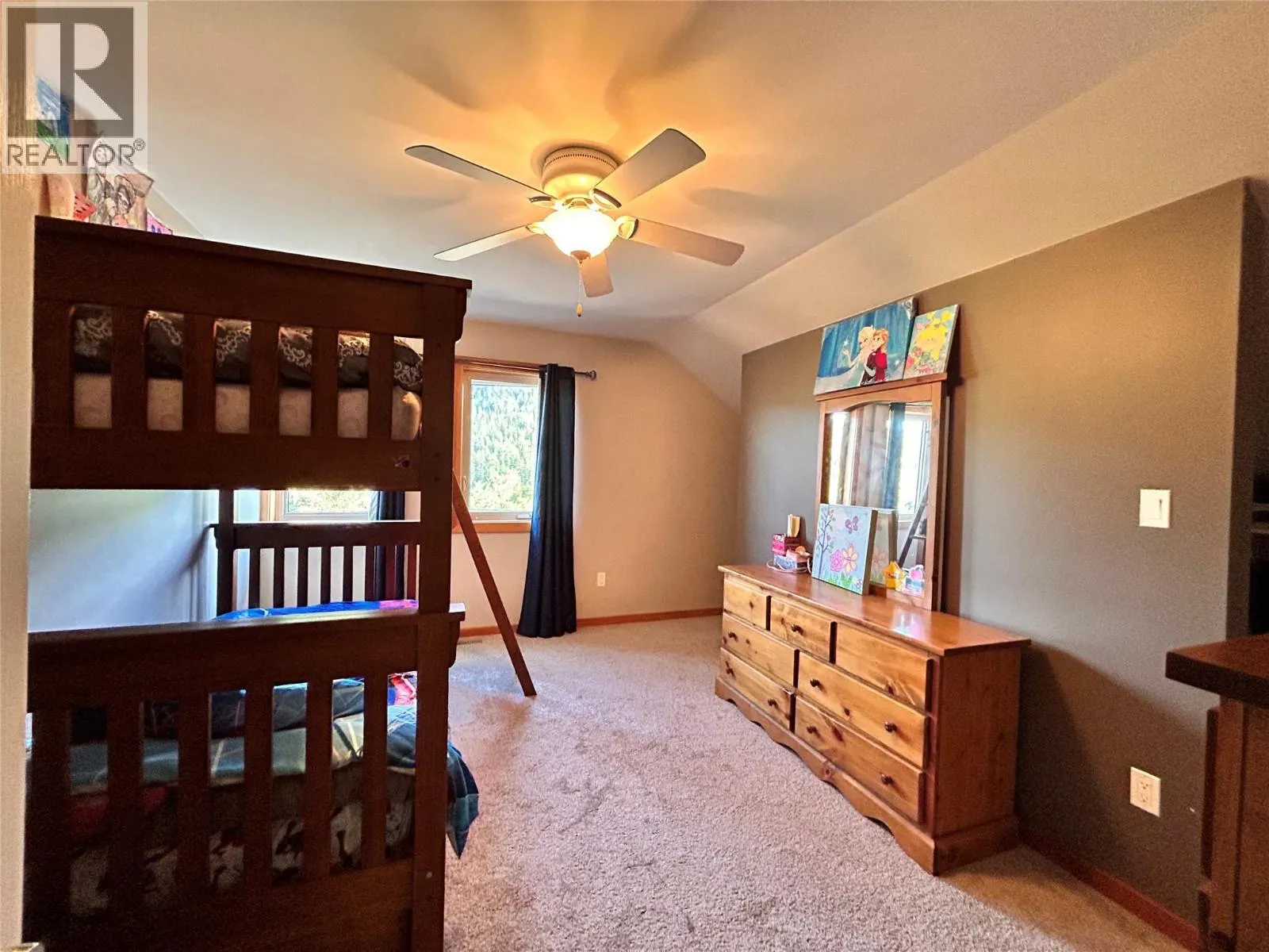 948 Redstone Drive