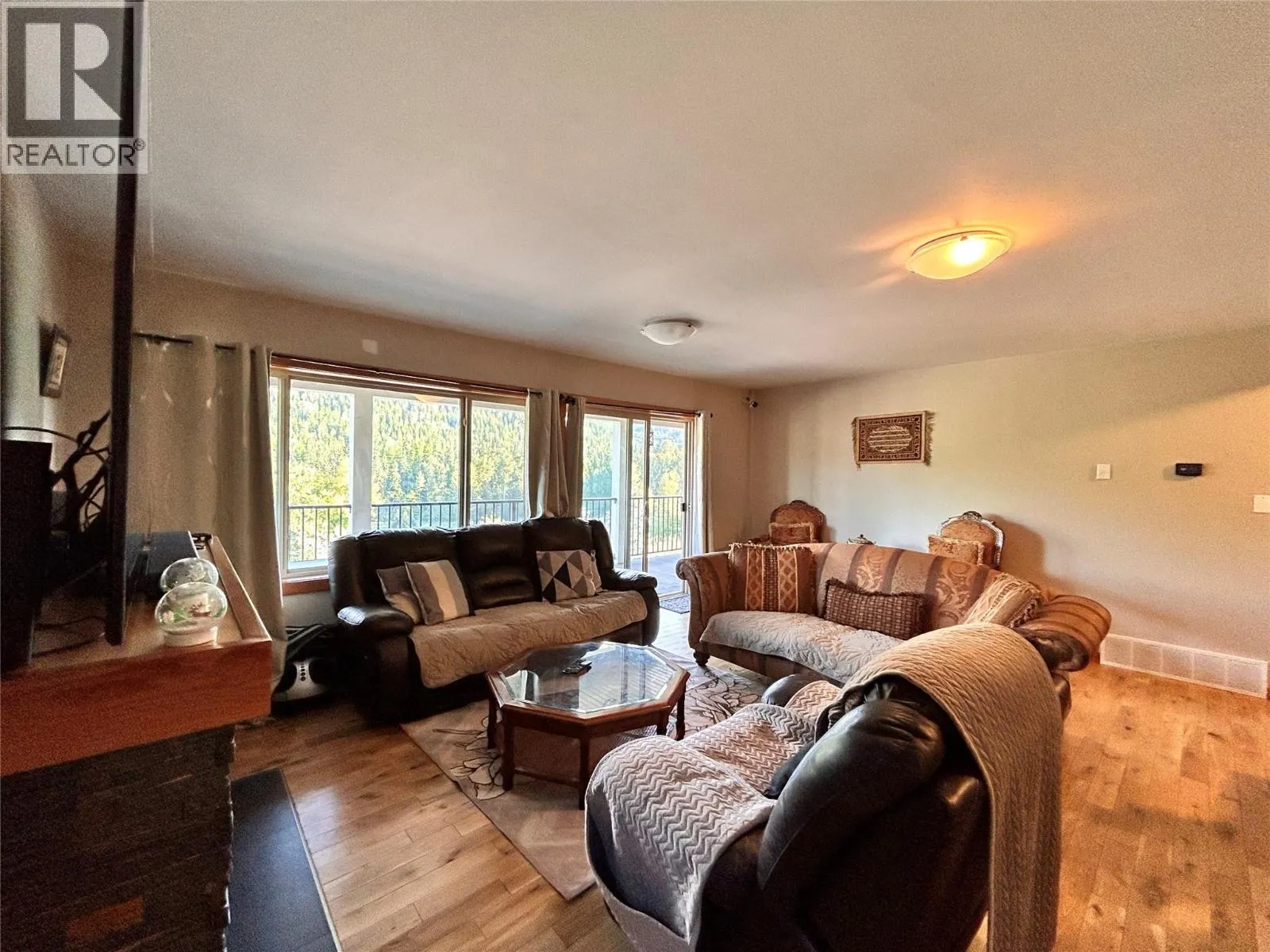 948 Redstone Drive