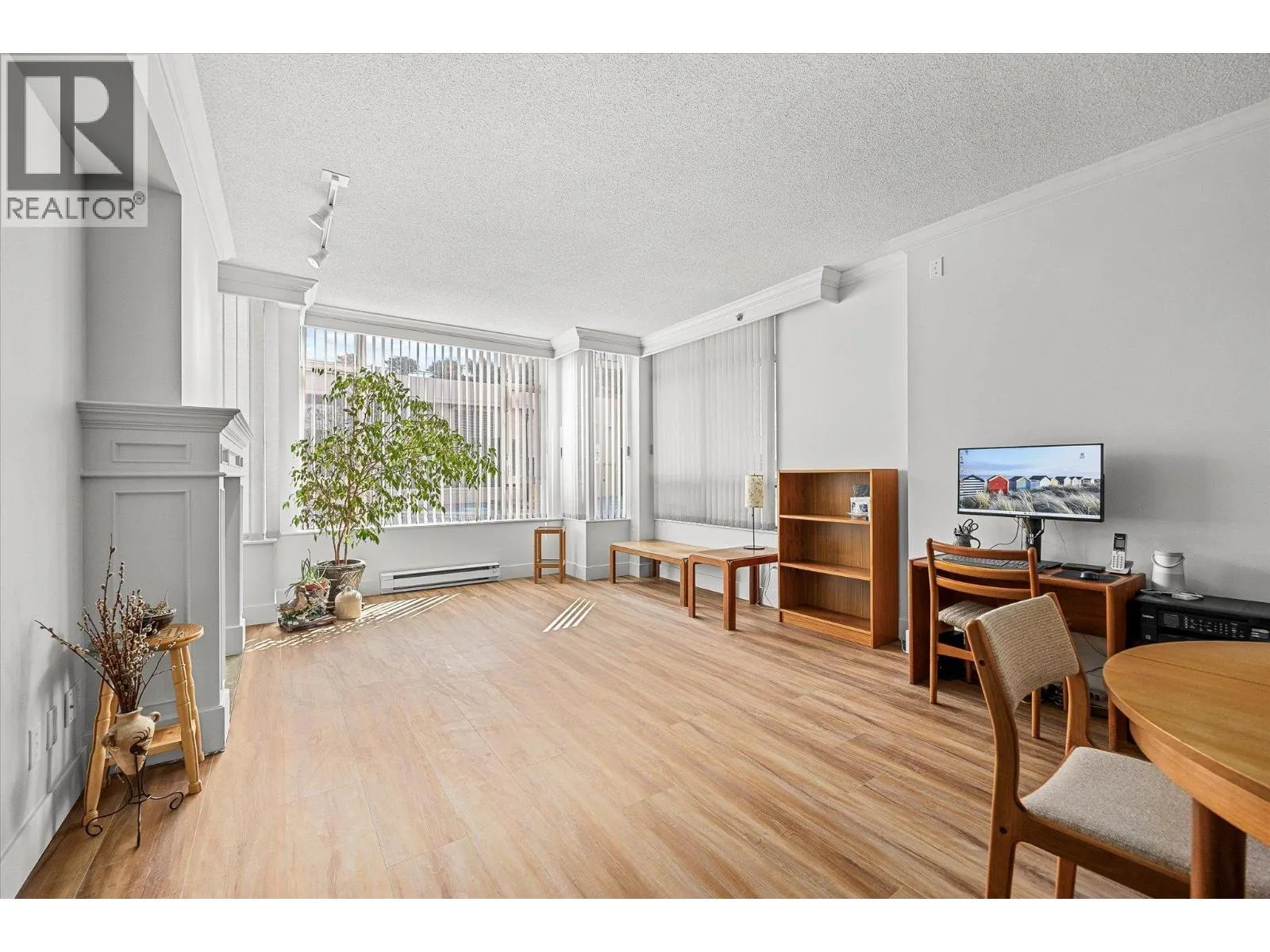 1152 Sunset Drive Unit# 101