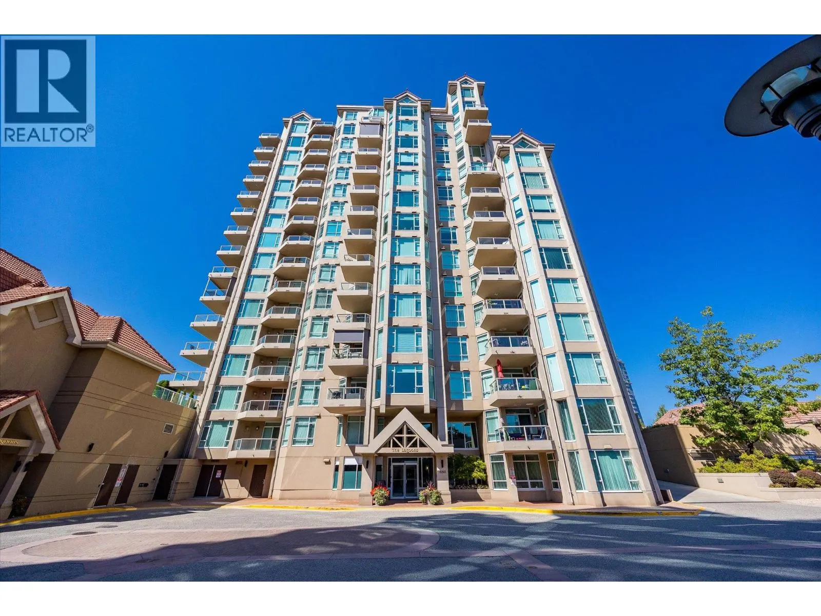 1152 Sunset Drive Unit# 101