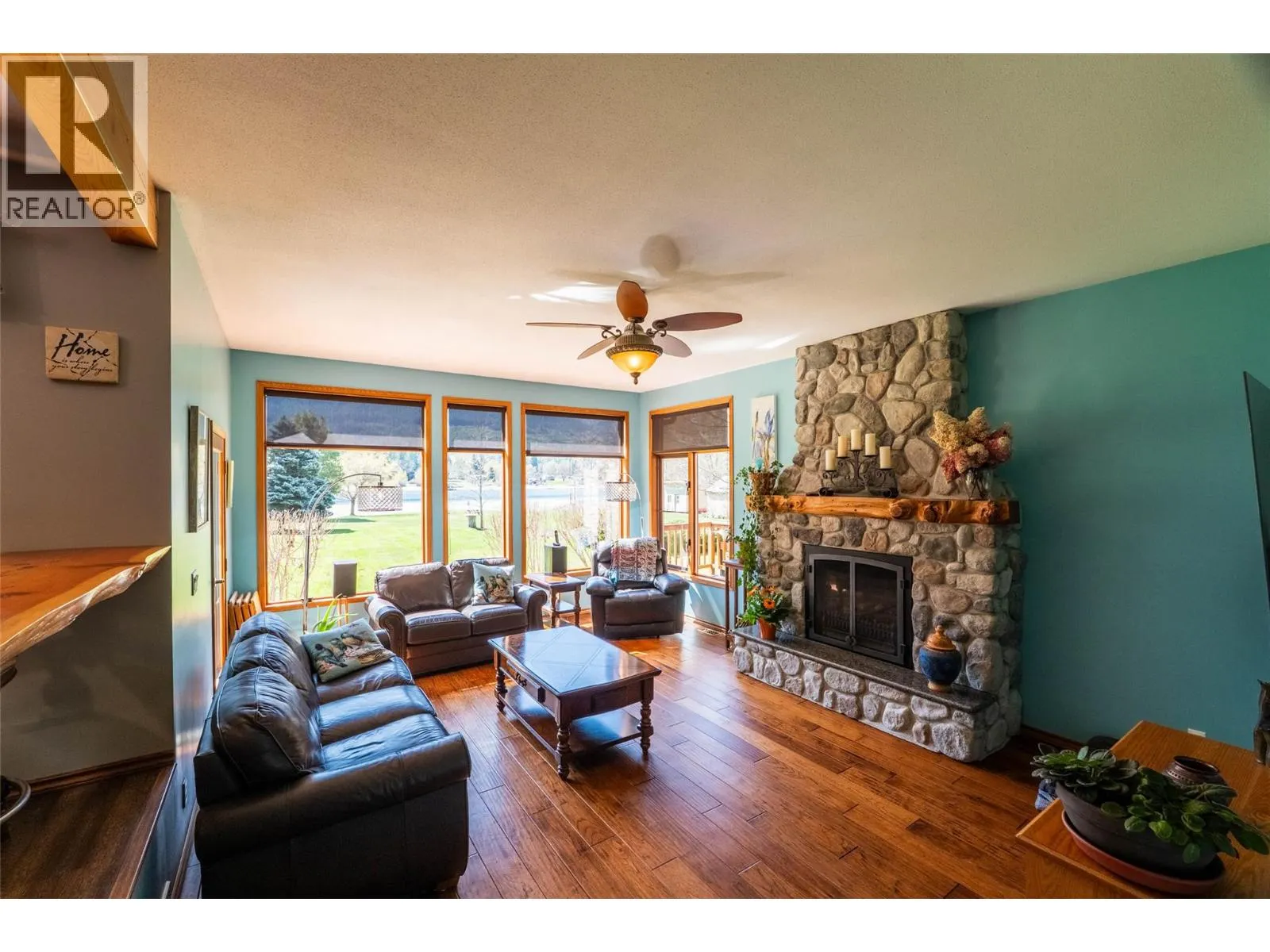 6158 REDFISH Road
