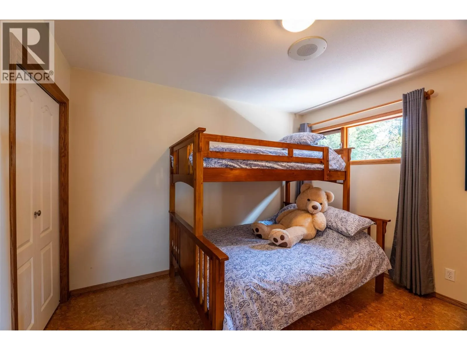 6158 REDFISH Road