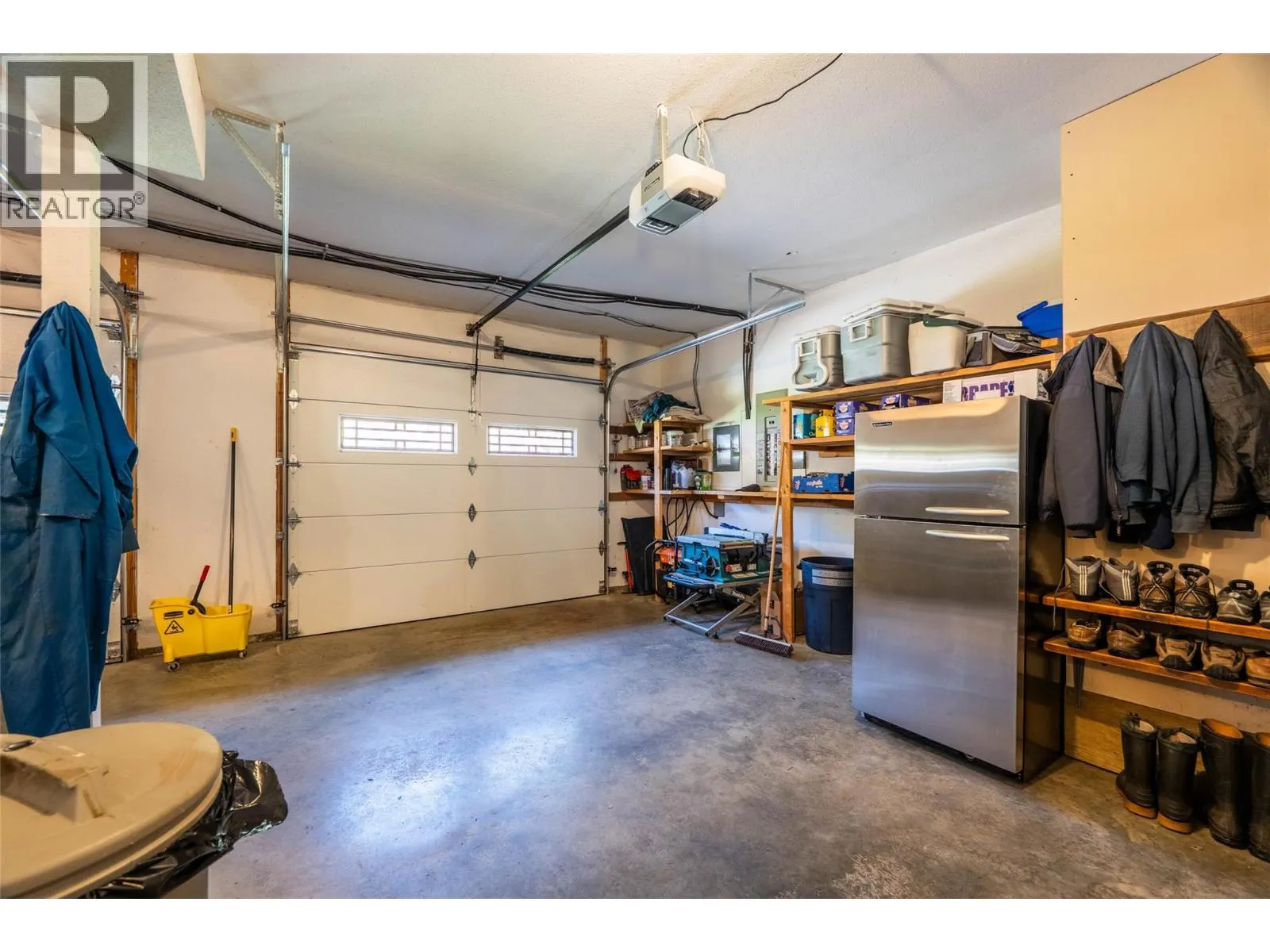 6158 REDFISH Road