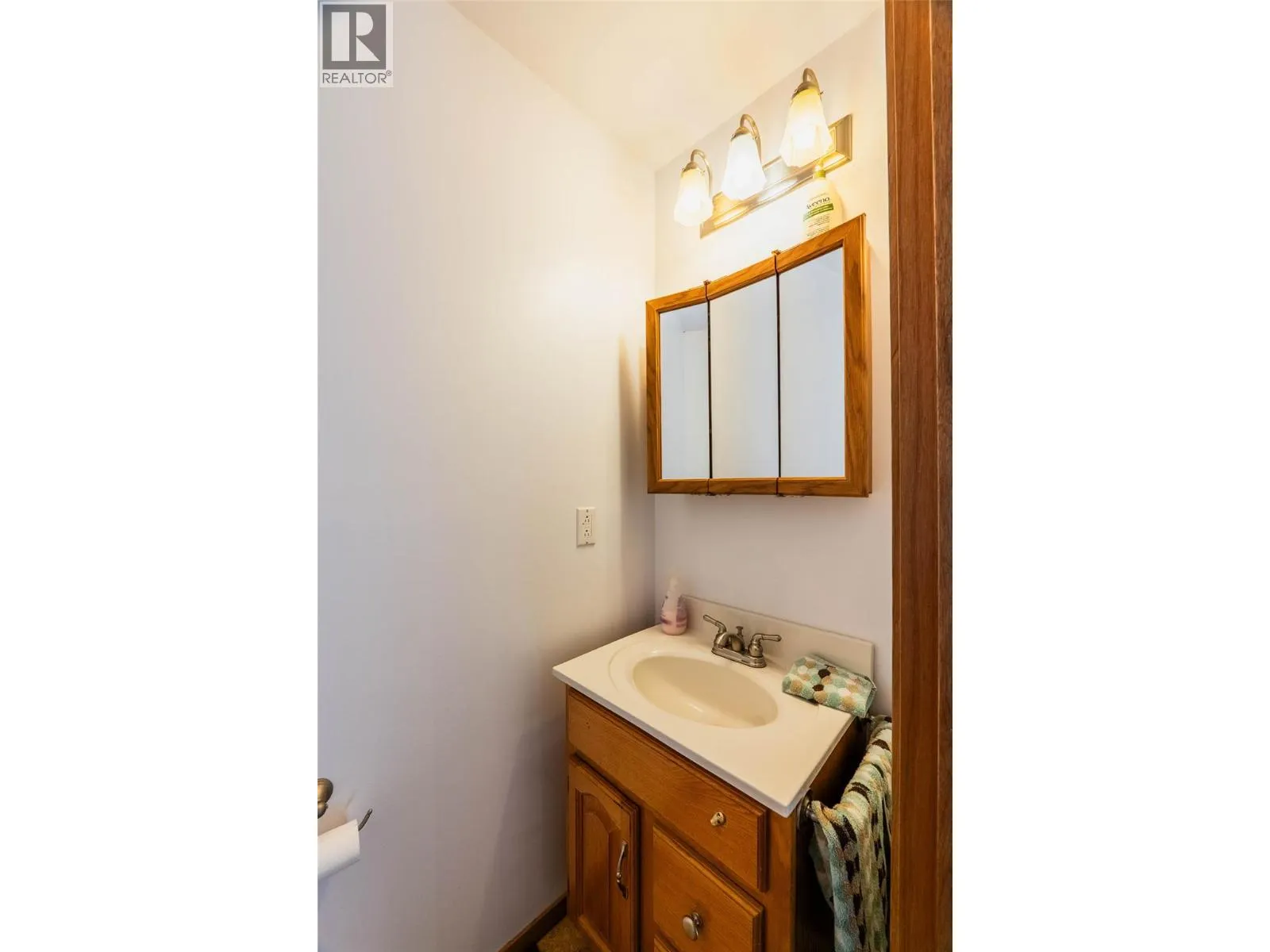 6158 REDFISH Road