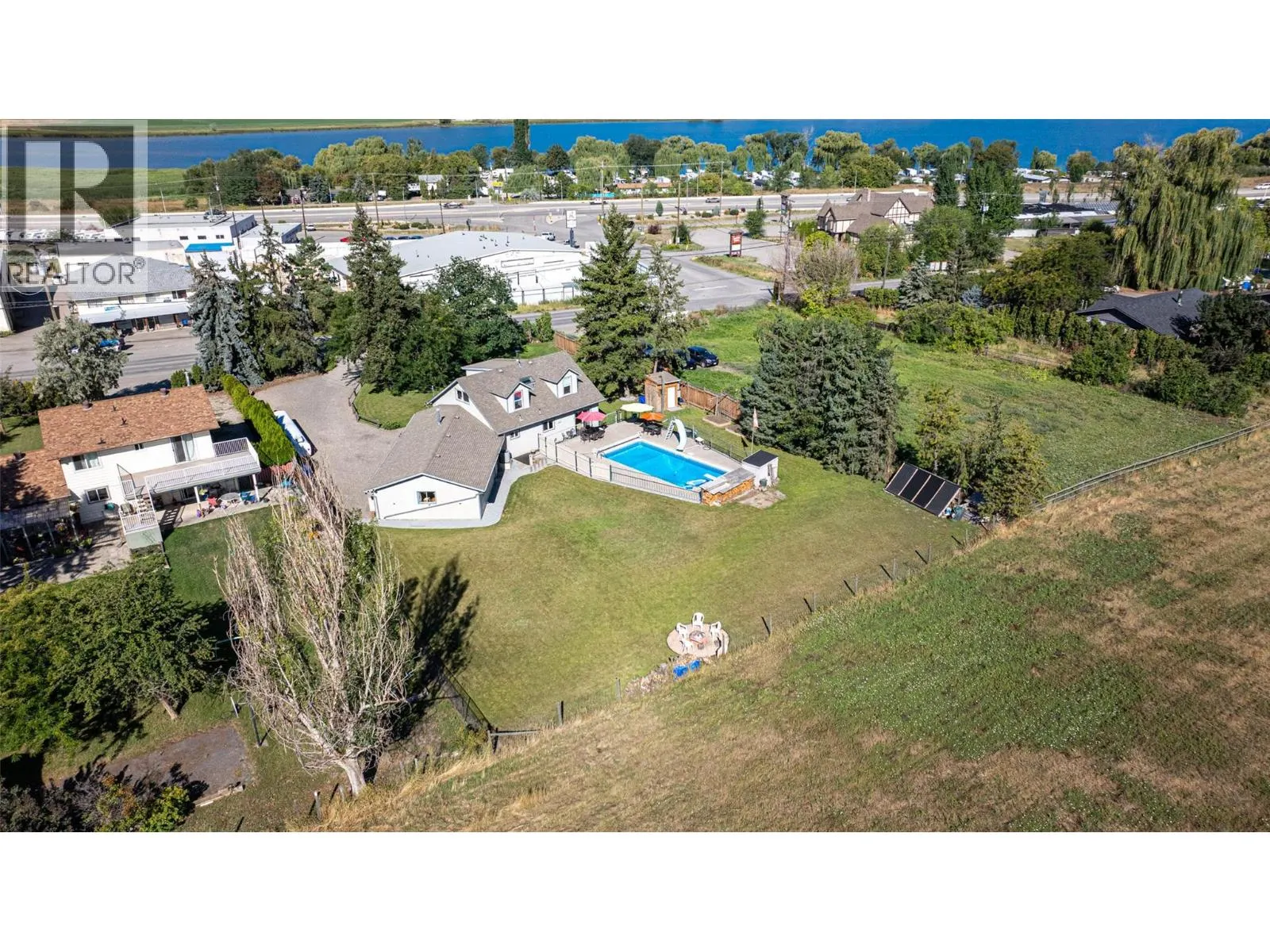 6281 Pleasant Valley Road